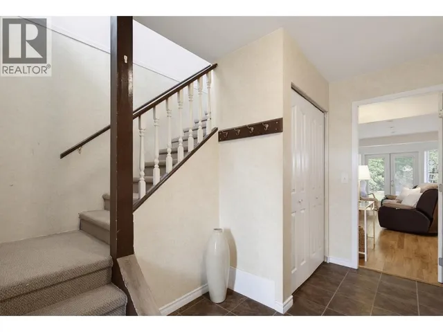 18862 CHARNLEY COURT, Pitt Meadows 5