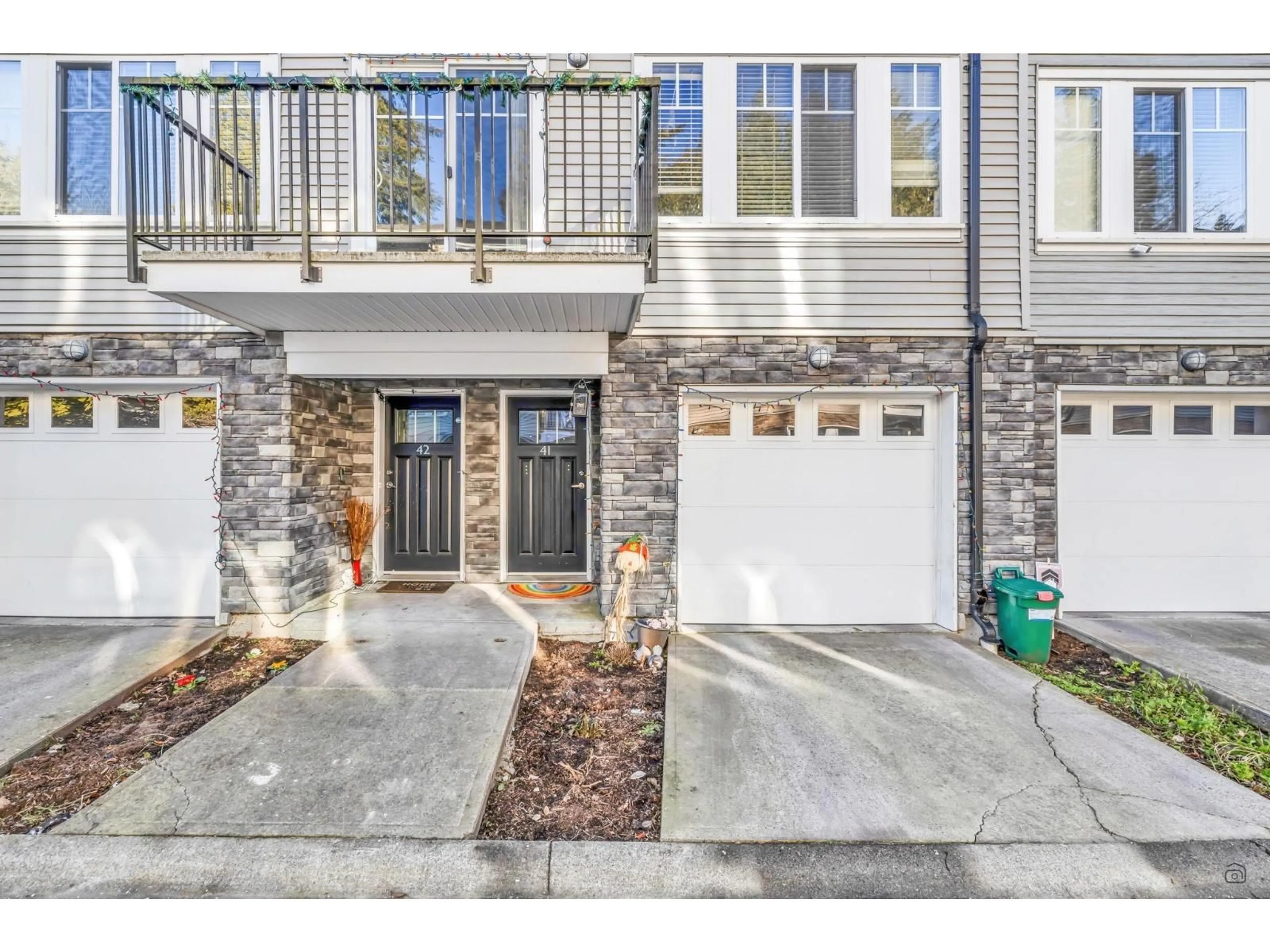 Unknown for 41 - 13864 HYLAND ROAD, Surrey British Columbia V3W2C3