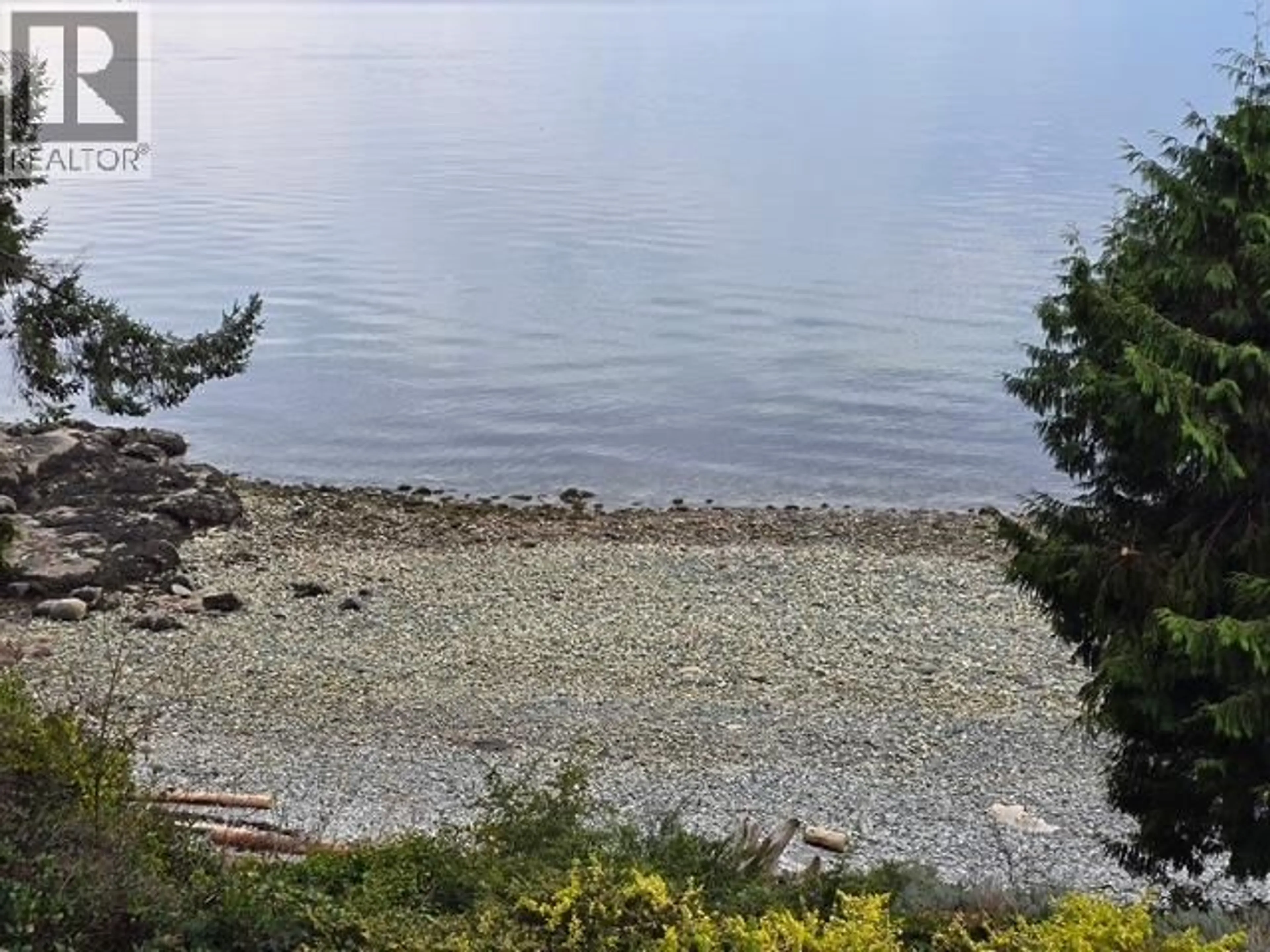 Blurry image for 2405 MILLINER ROAD, Roberts Creek British Columbia V0N2W6
