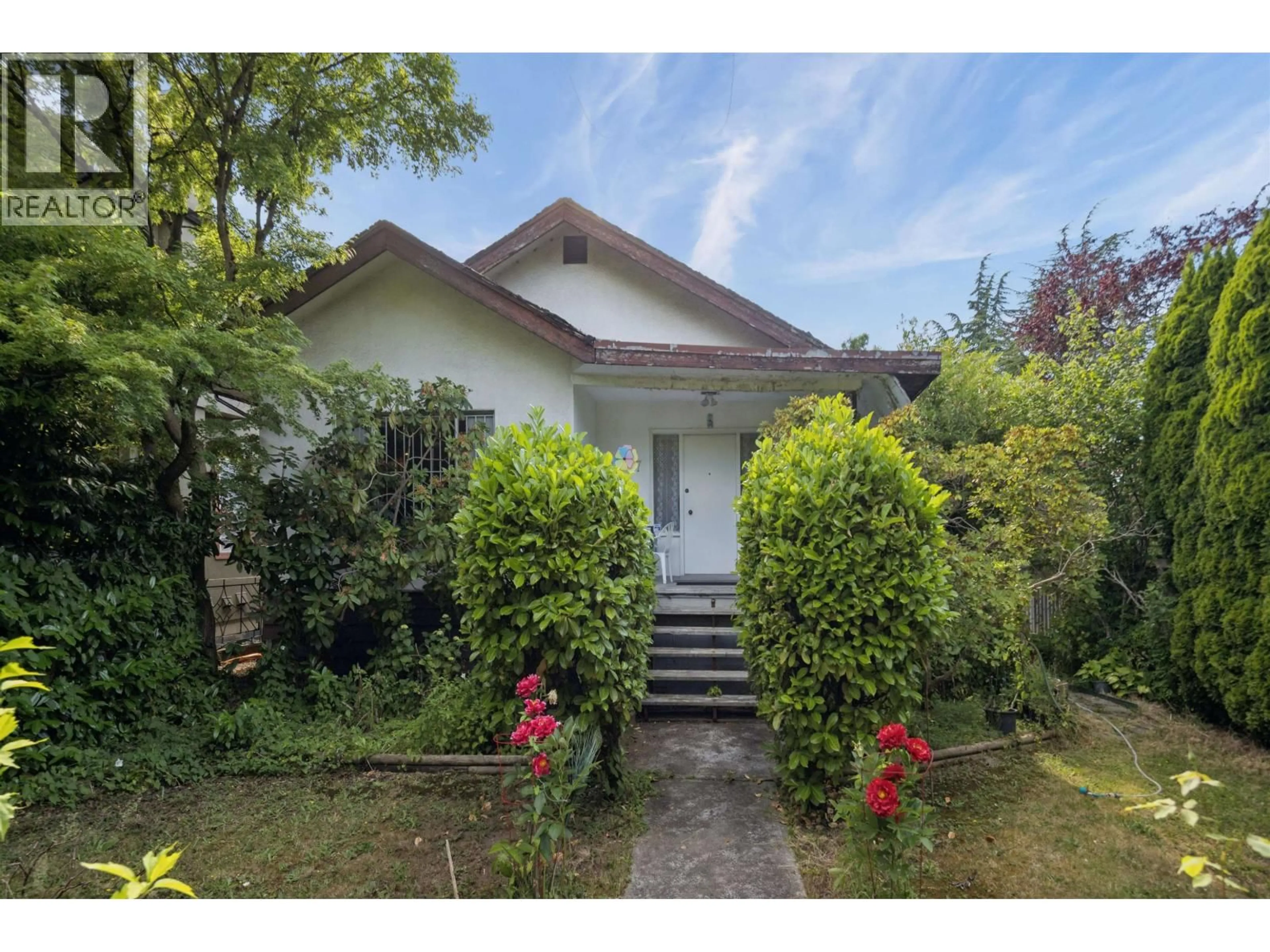 Unknown for 3707 ARBUTUS STREET, Vancouver British Columbia V6J3Z8
