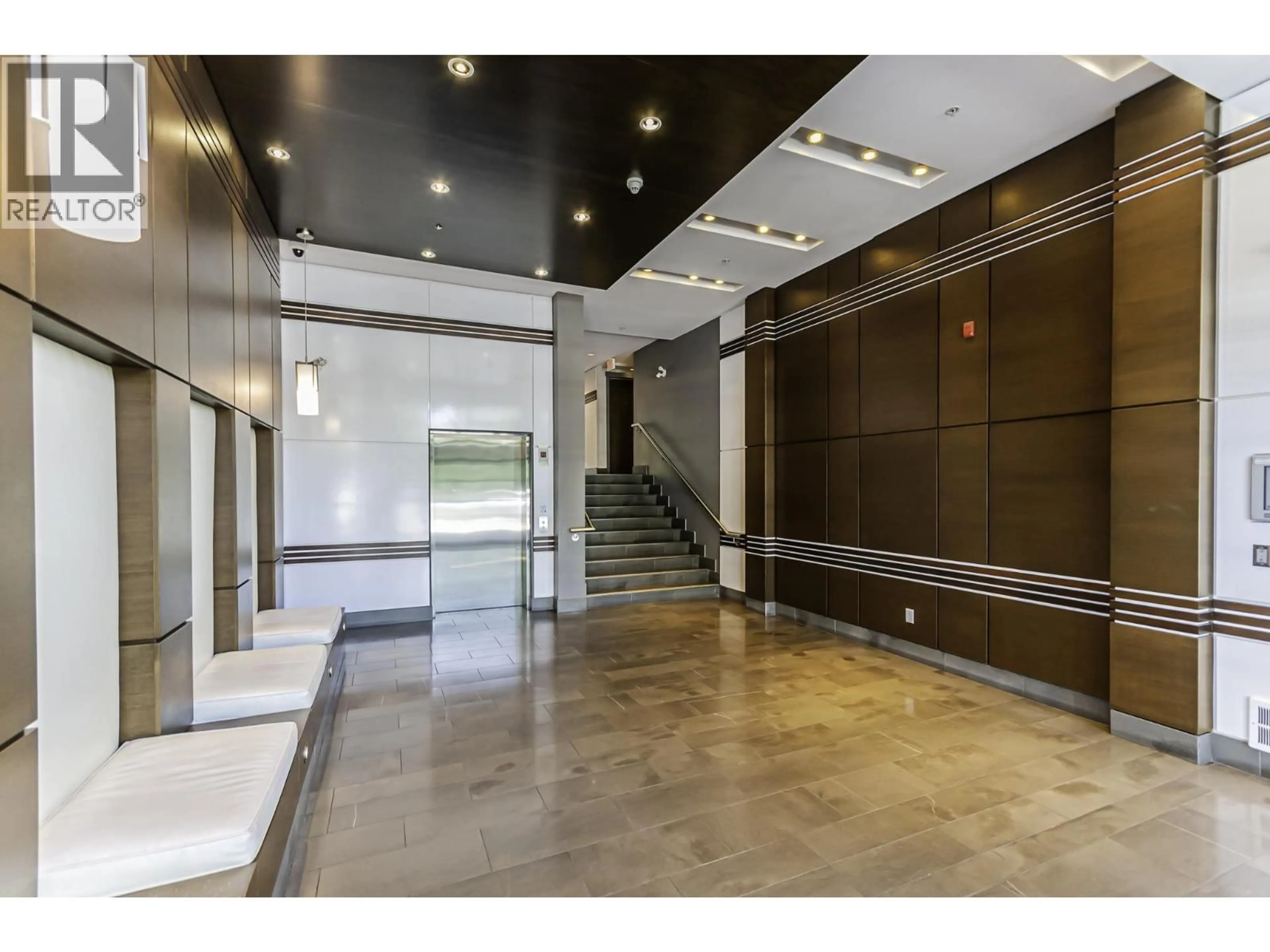 Indoor foyer for 205 - 9500 ODLIN ROAD, Richmond British Columbia V6X0H5