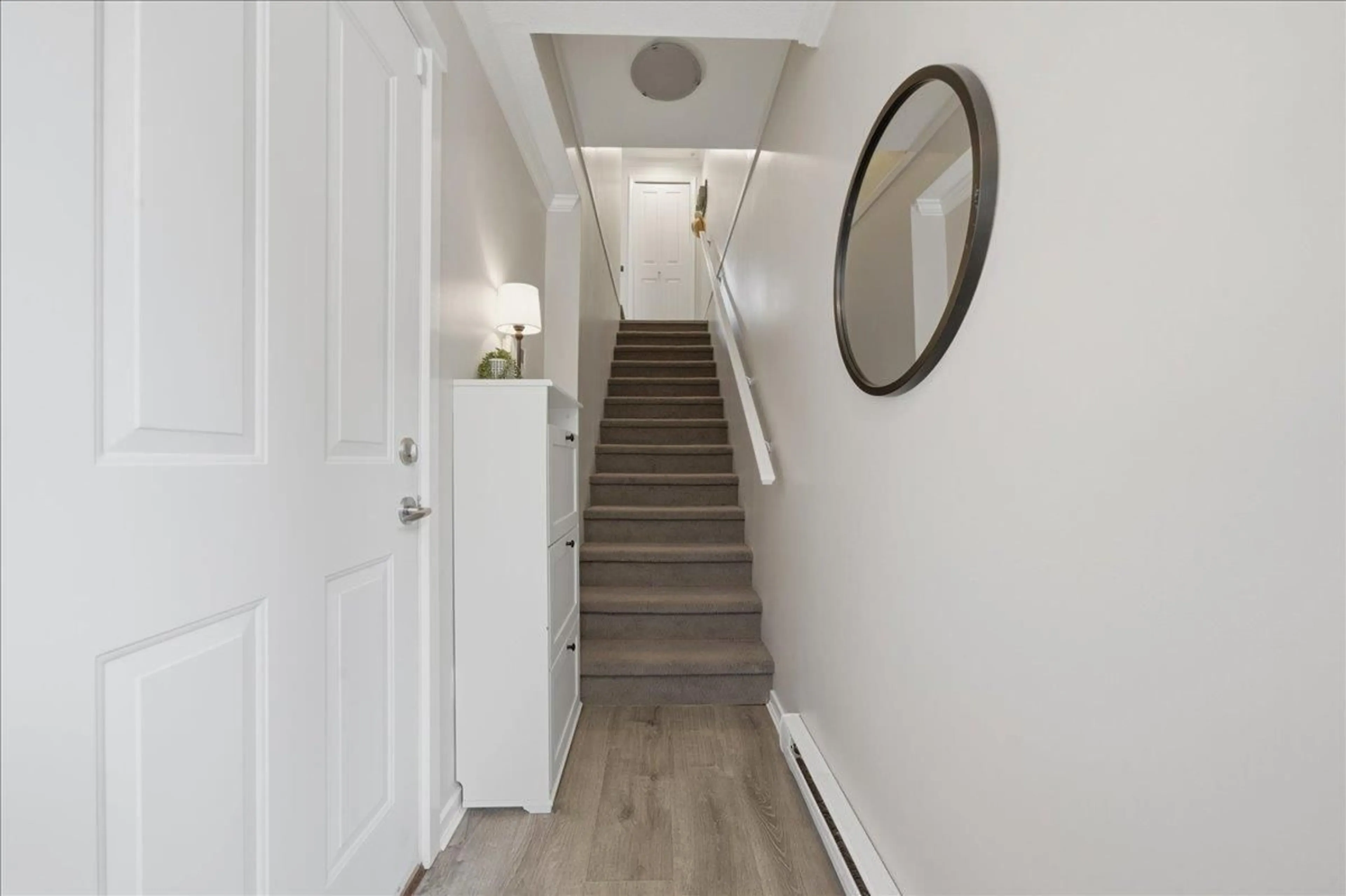 Indoor entryway for 98 - 20875 80 AVENUE, Langley British Columbia V2Y0B2