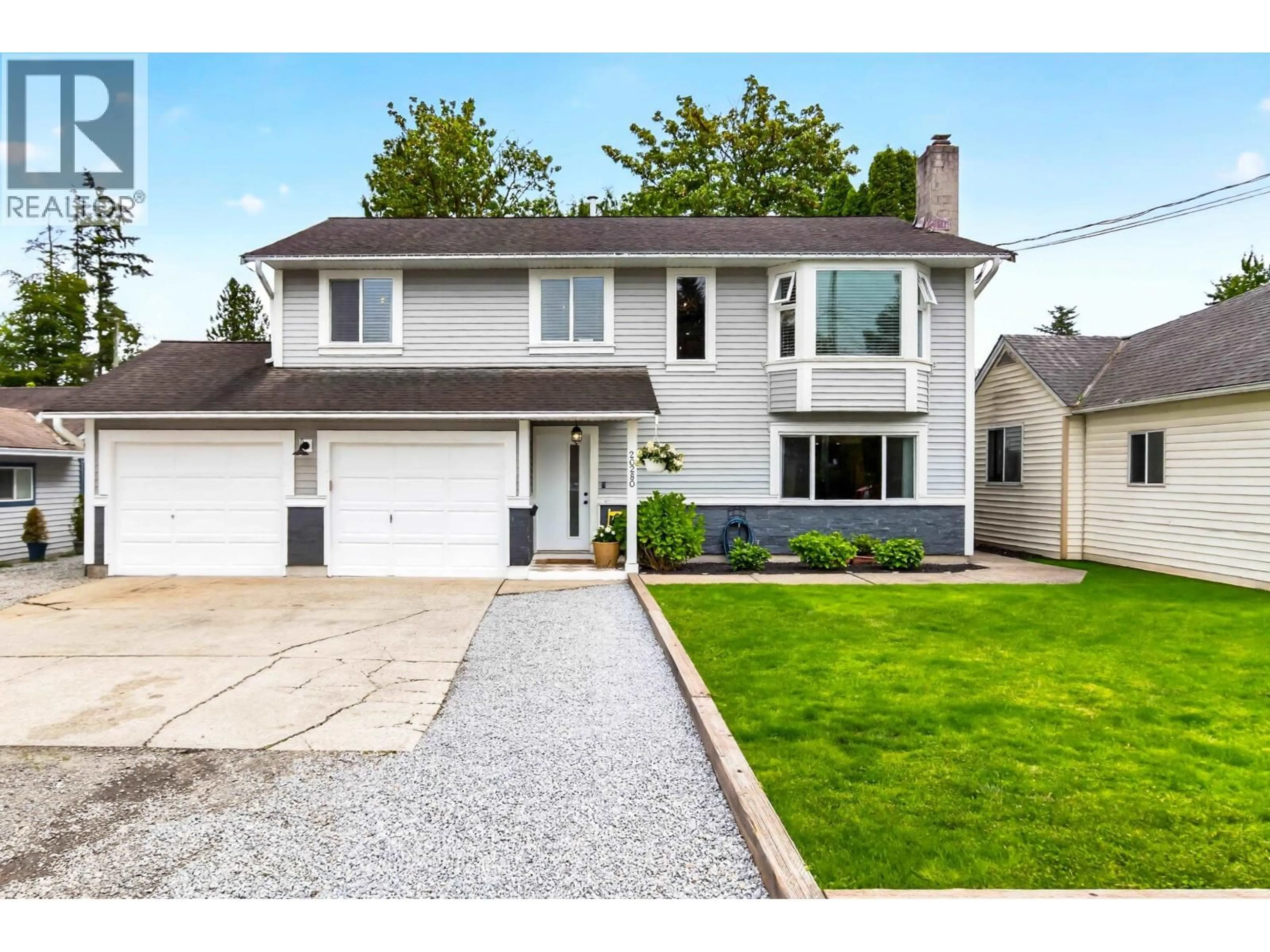 Home with vinyl exterior material, street for 20280 OSPRING STREET, Maple Ridge British Columbia V2X1K4