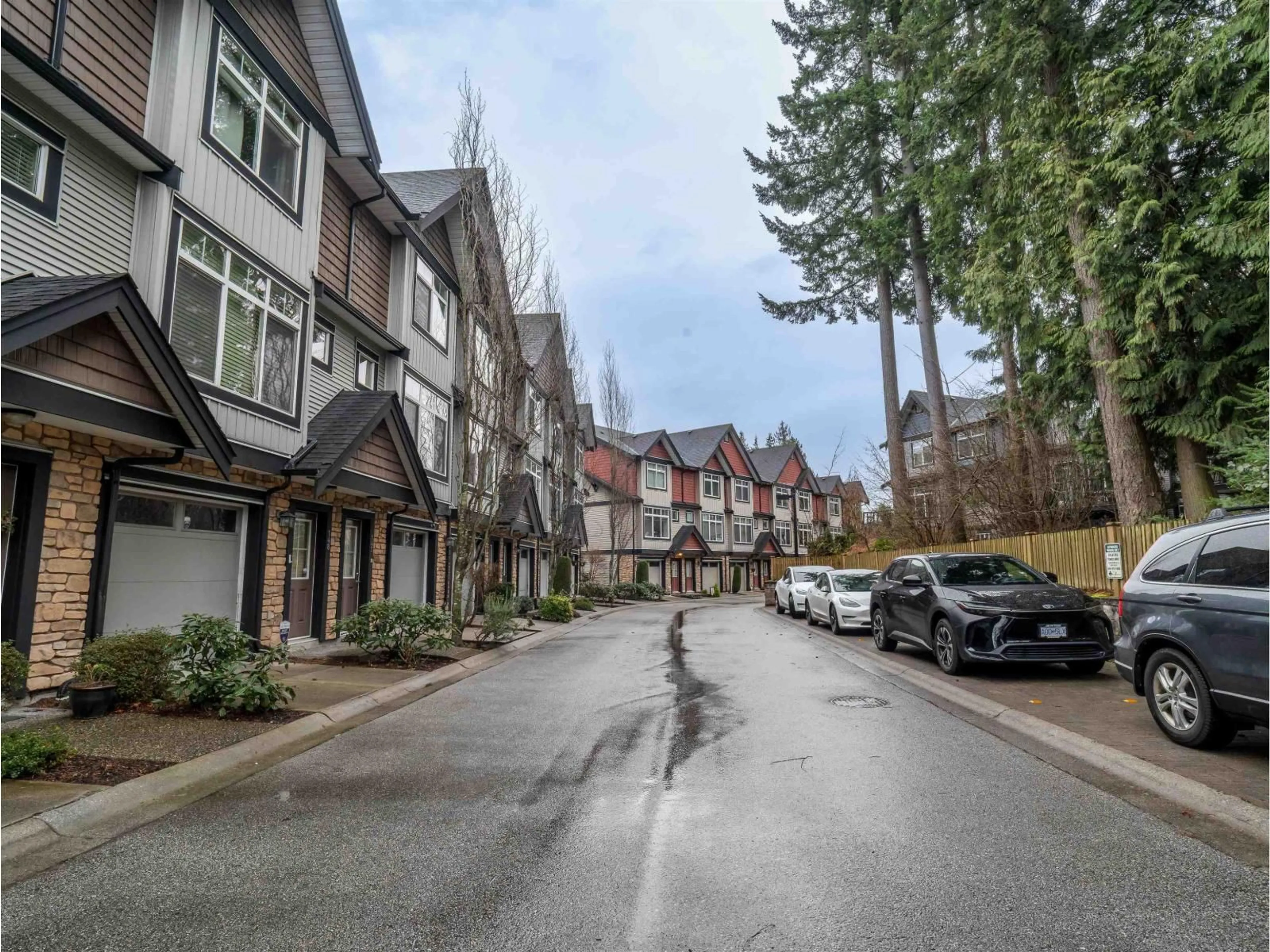 Unknown for 146 - 6299 144 STREET, Surrey British Columbia V3X1A2
