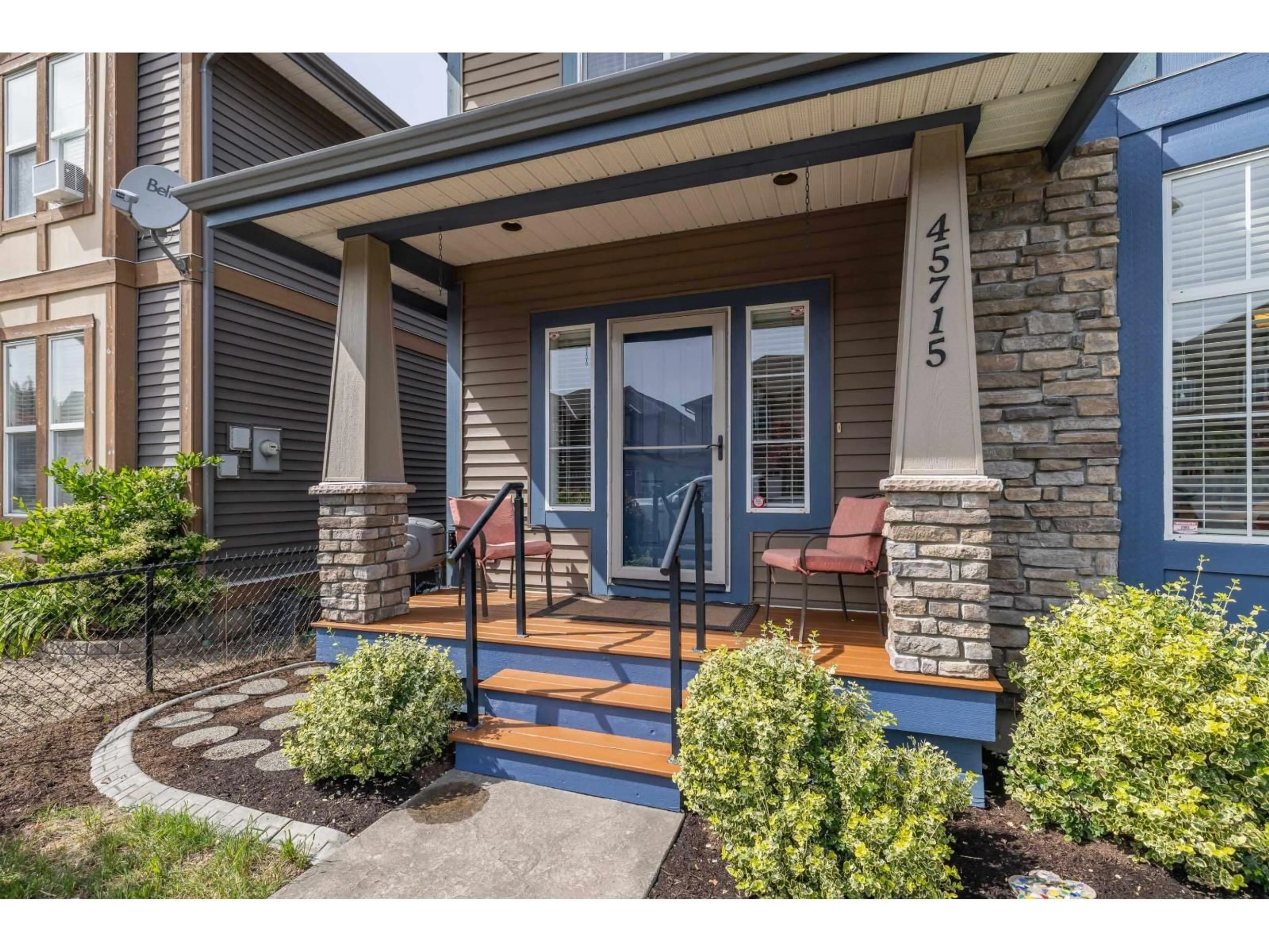 Unknown for 45715 SAFFLOWER CRESCENT, Chilliwack British Columbia V2R0H6