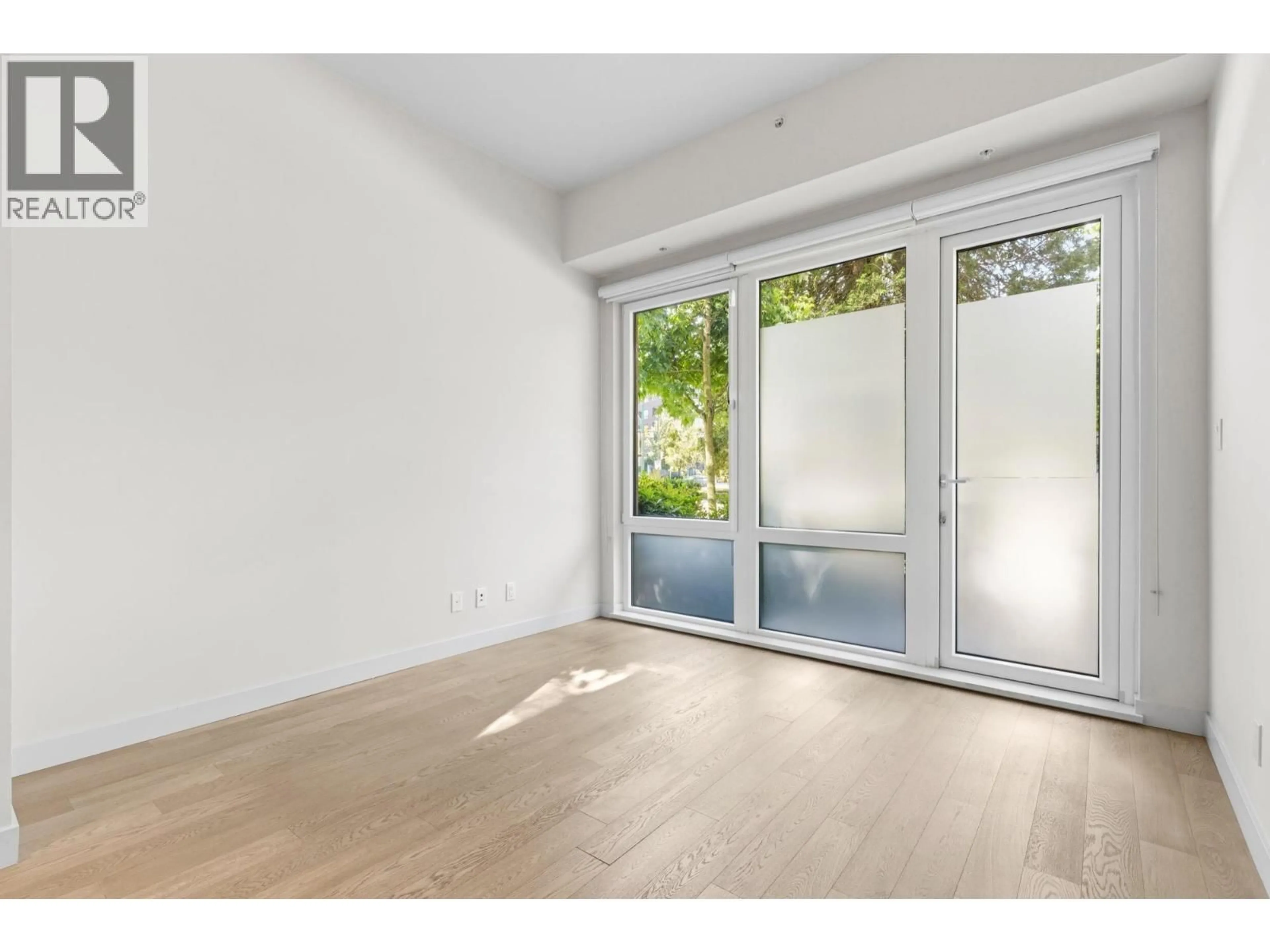 A pic of a room for 104 - 4488 CAMBIE STREET, Vancouver British Columbia V5Y0M2