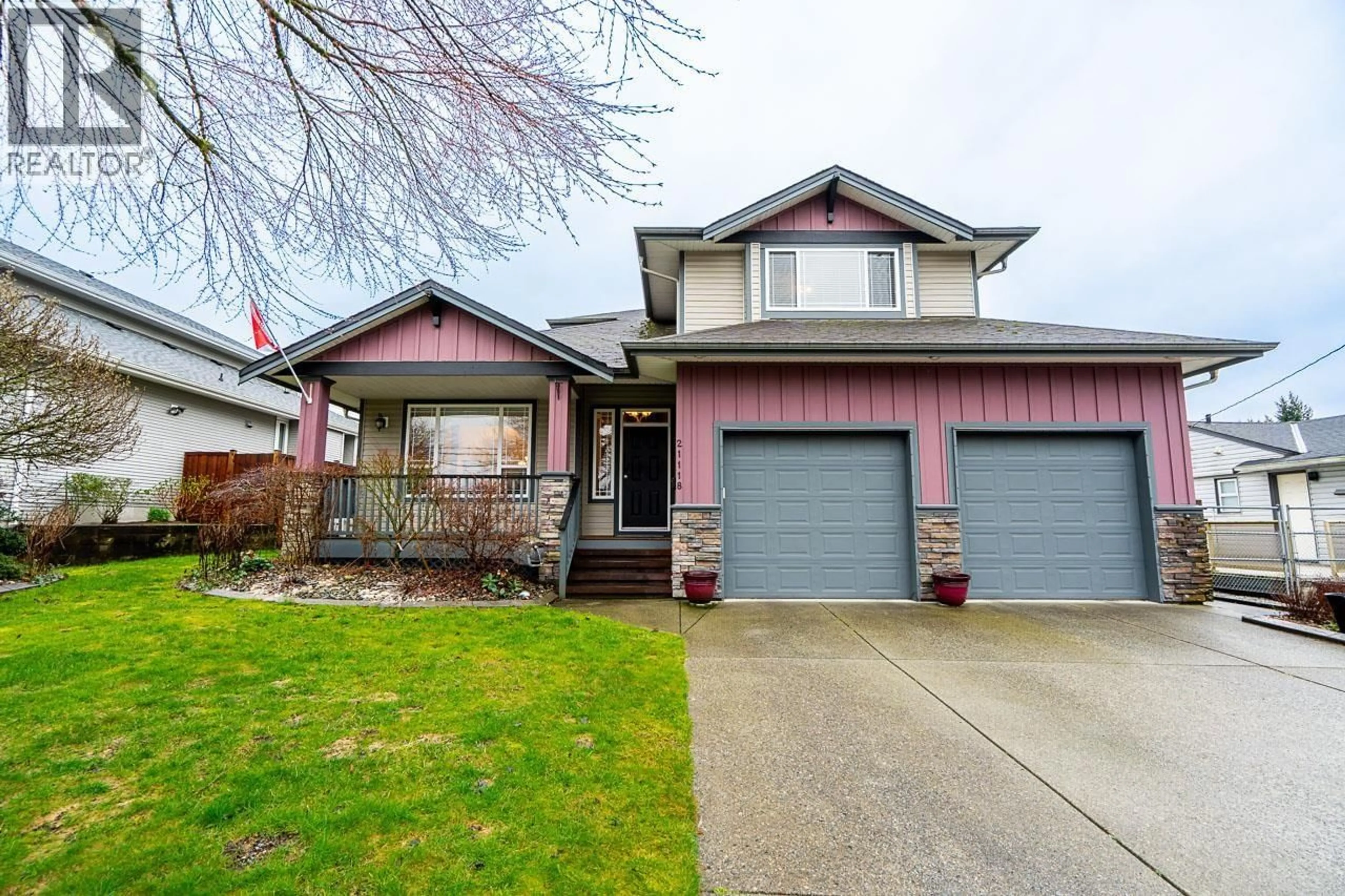 Home with vinyl exterior material, street for 21118 123 AVENUE, Maple Ridge British Columbia V2X4B4