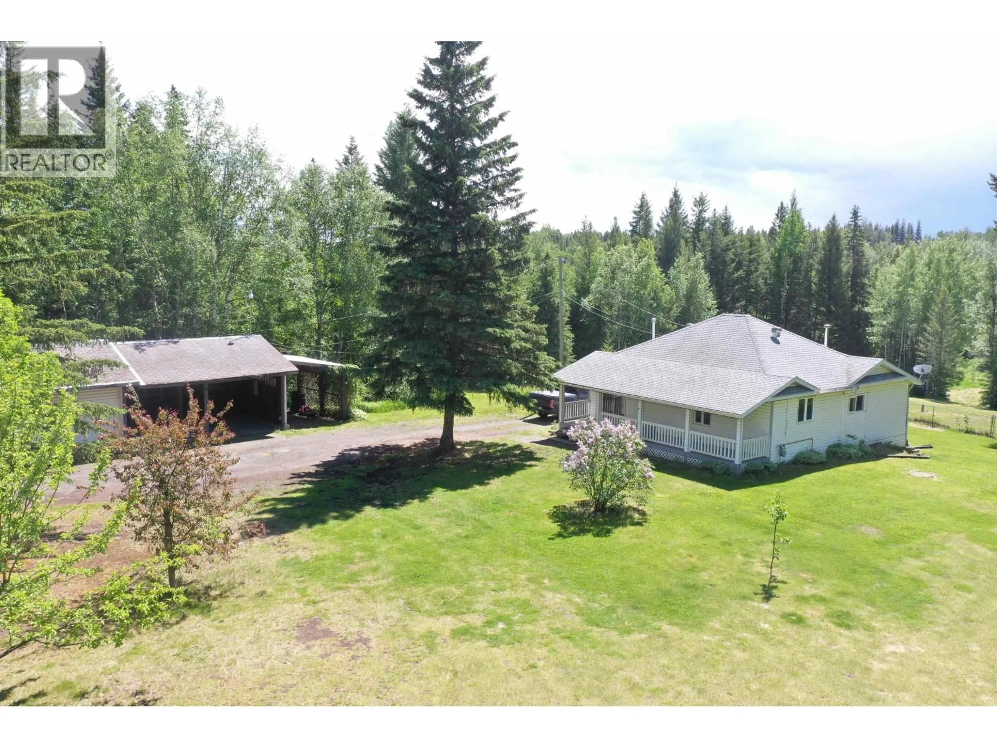 A pic from outside/outdoor area/front of a property/back of a property/a pic from drone, unknown for 2823 NAZKO ROAD, Quesnel British Columbia V2J7E5