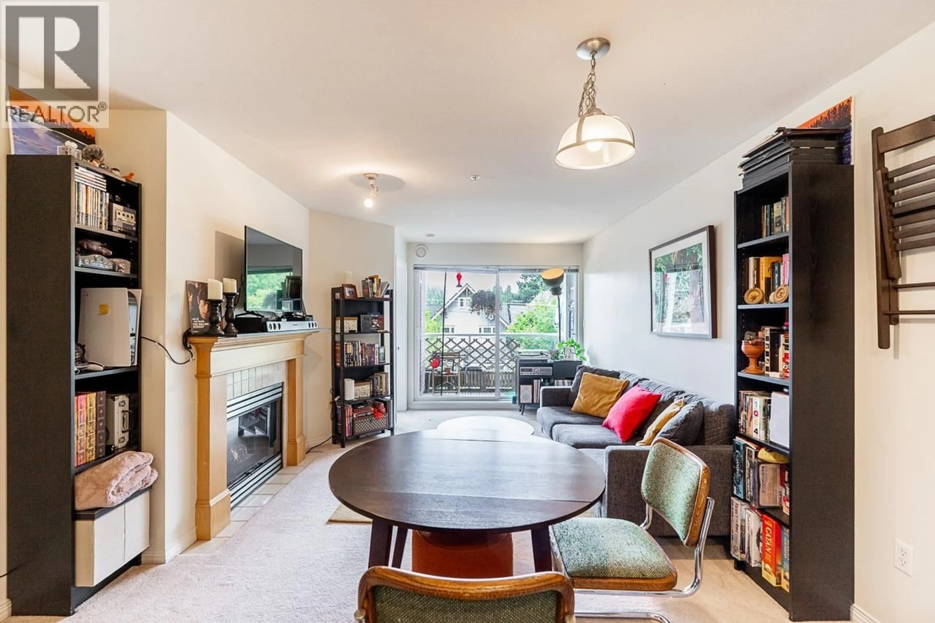 Living room with furniture, unknown for 306 - 2929 4TH AVENUE, Vancouver British Columbia V6K4T3