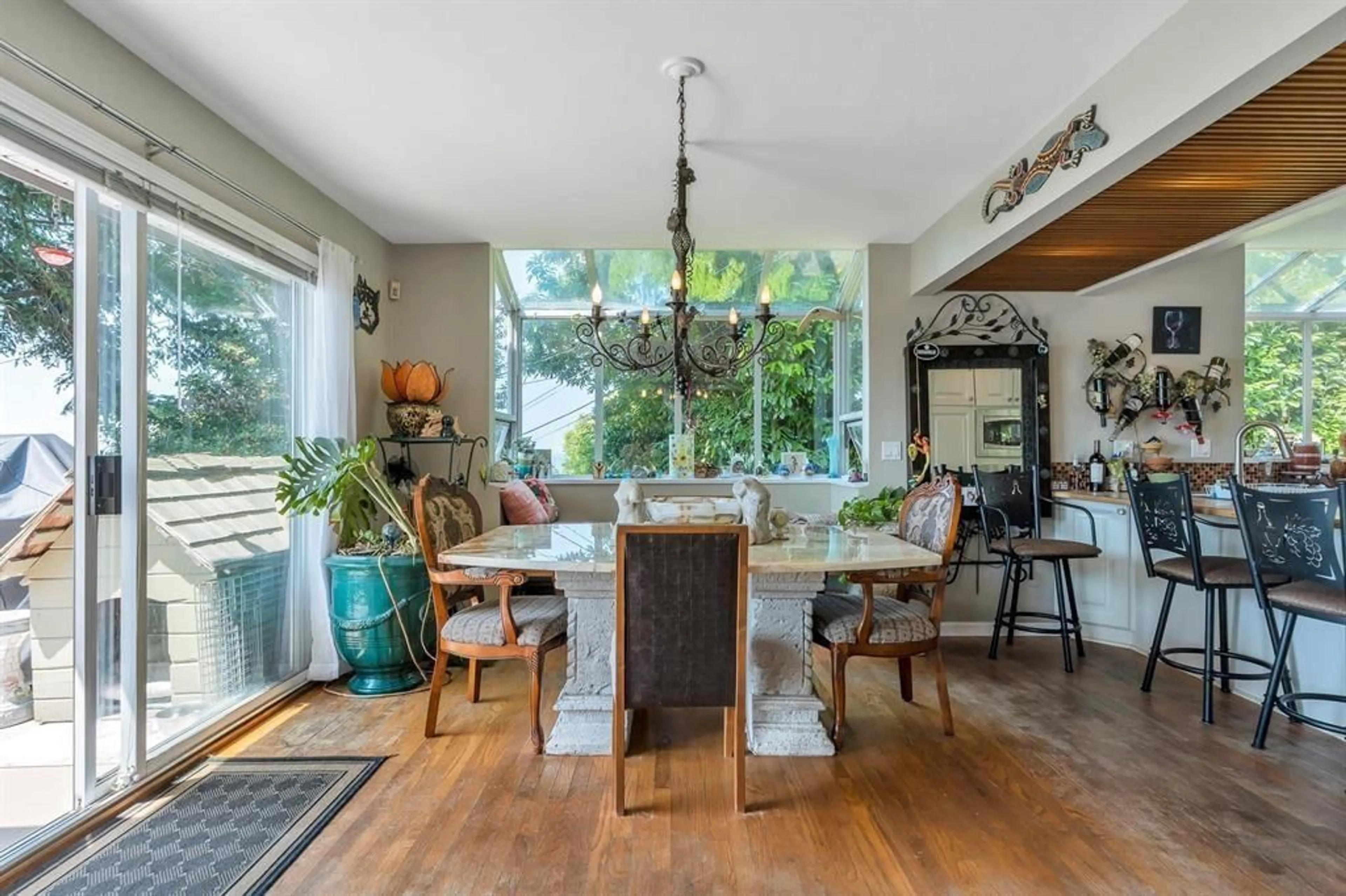 Dining room, unknown for 14810 PROSPECT AVENUE, White Rock British Columbia V4B2B1