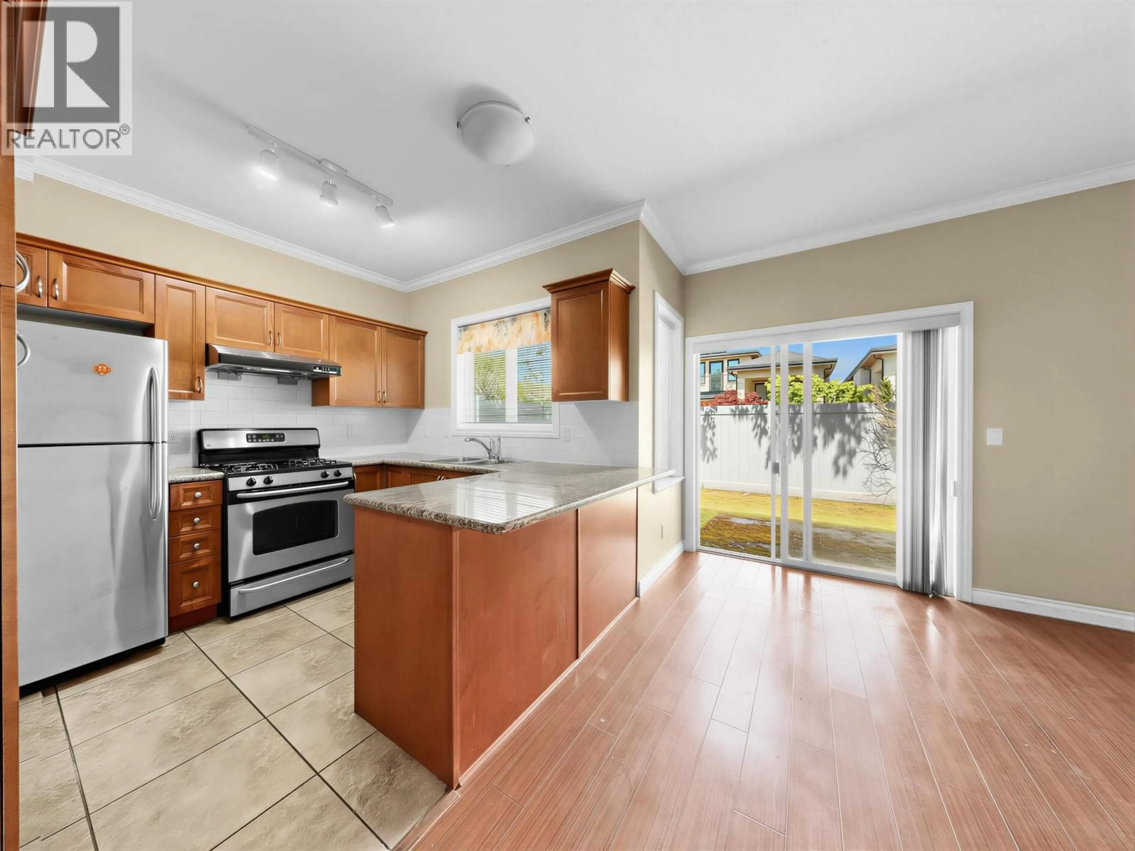 Open concept kitchen, unknown for 6 - 11511 STEVESTON HIGHWAY, Richmond British Columbia V7A1N8