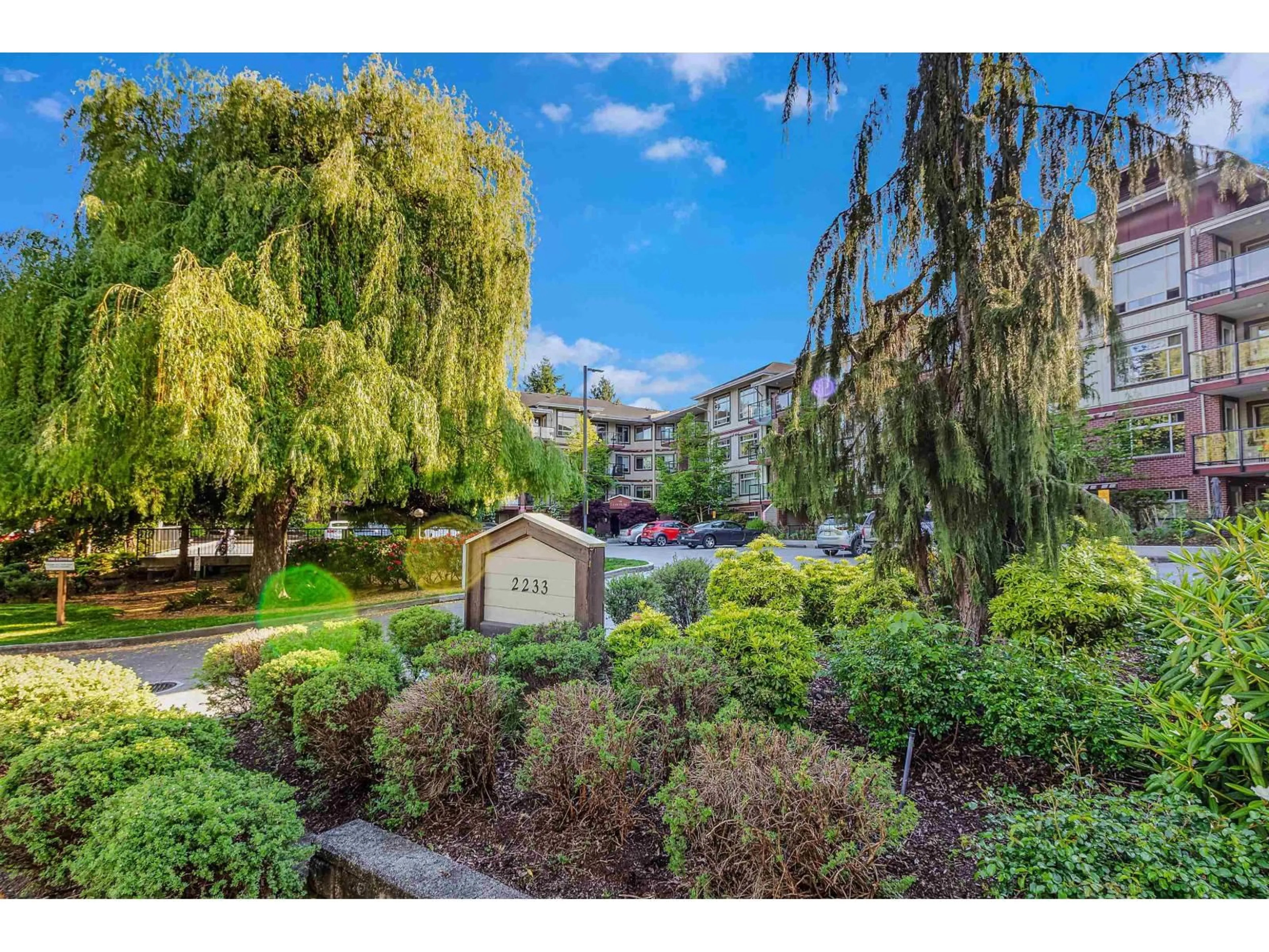 A pic from outside/outdoor area/front of a property/back of a property/a pic from drone, water/lake/river/ocean view for 335 - 2233 MCKENZIE ROAD, Abbotsford British Columbia V2S4A1