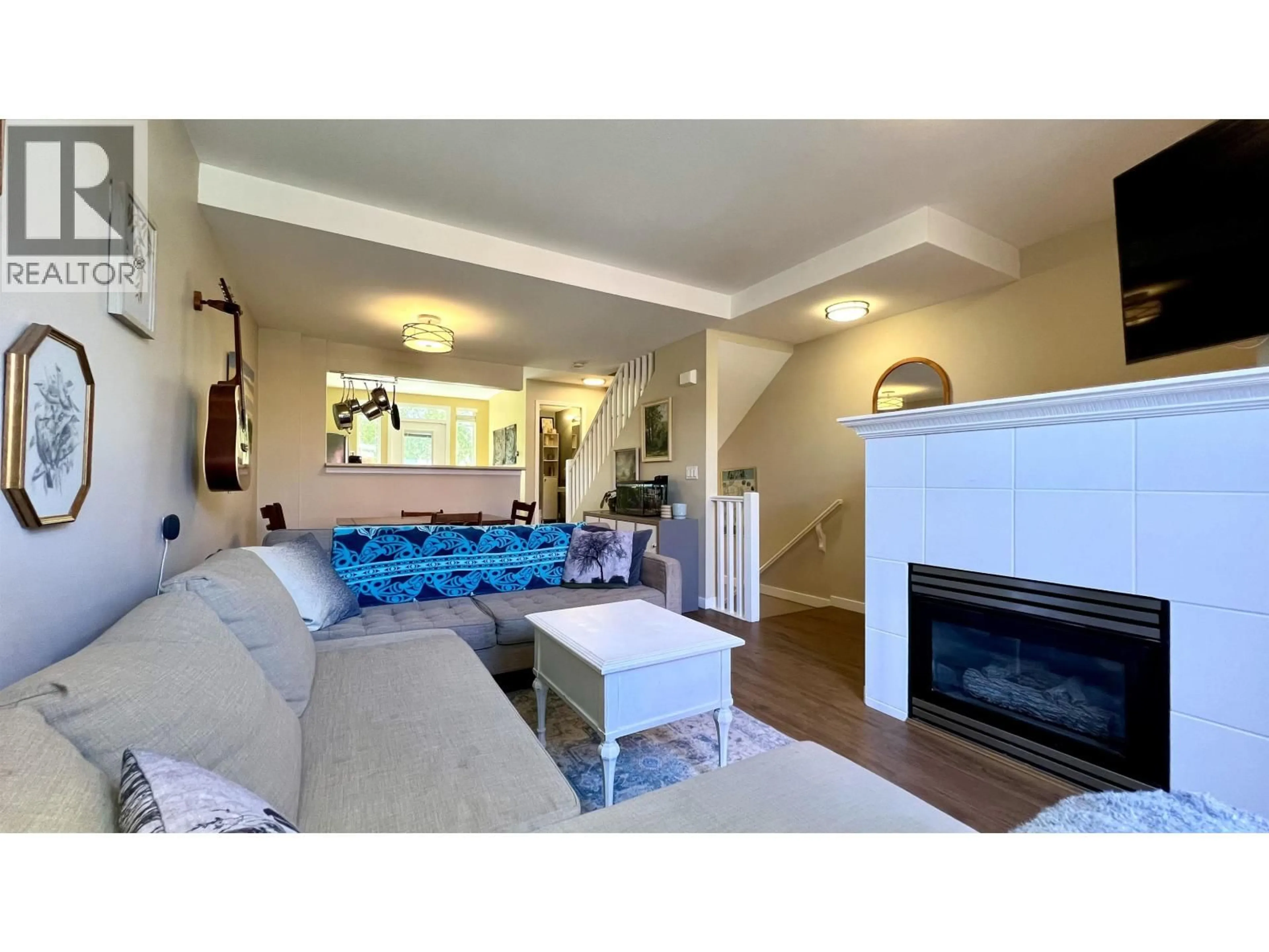 Living room with furniture, unknown for #11 - 4787 57 STREET, Delta British Columbia V4K4C7