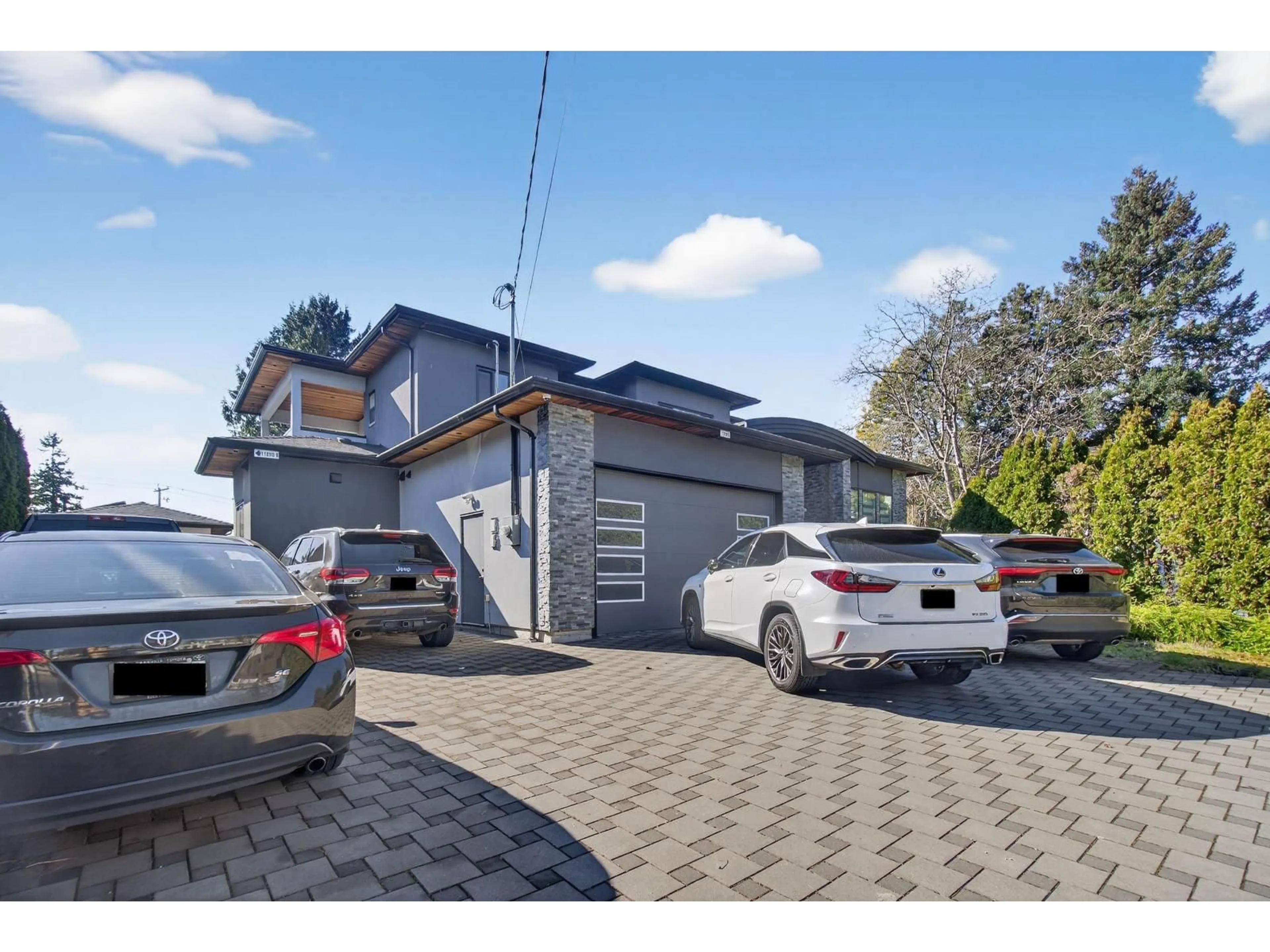 A pic from outside/outdoor area/front of a property/back of a property/a pic from drone, street for 11890 GILMOUR CRESCENT, Delta British Columbia V4C1L1