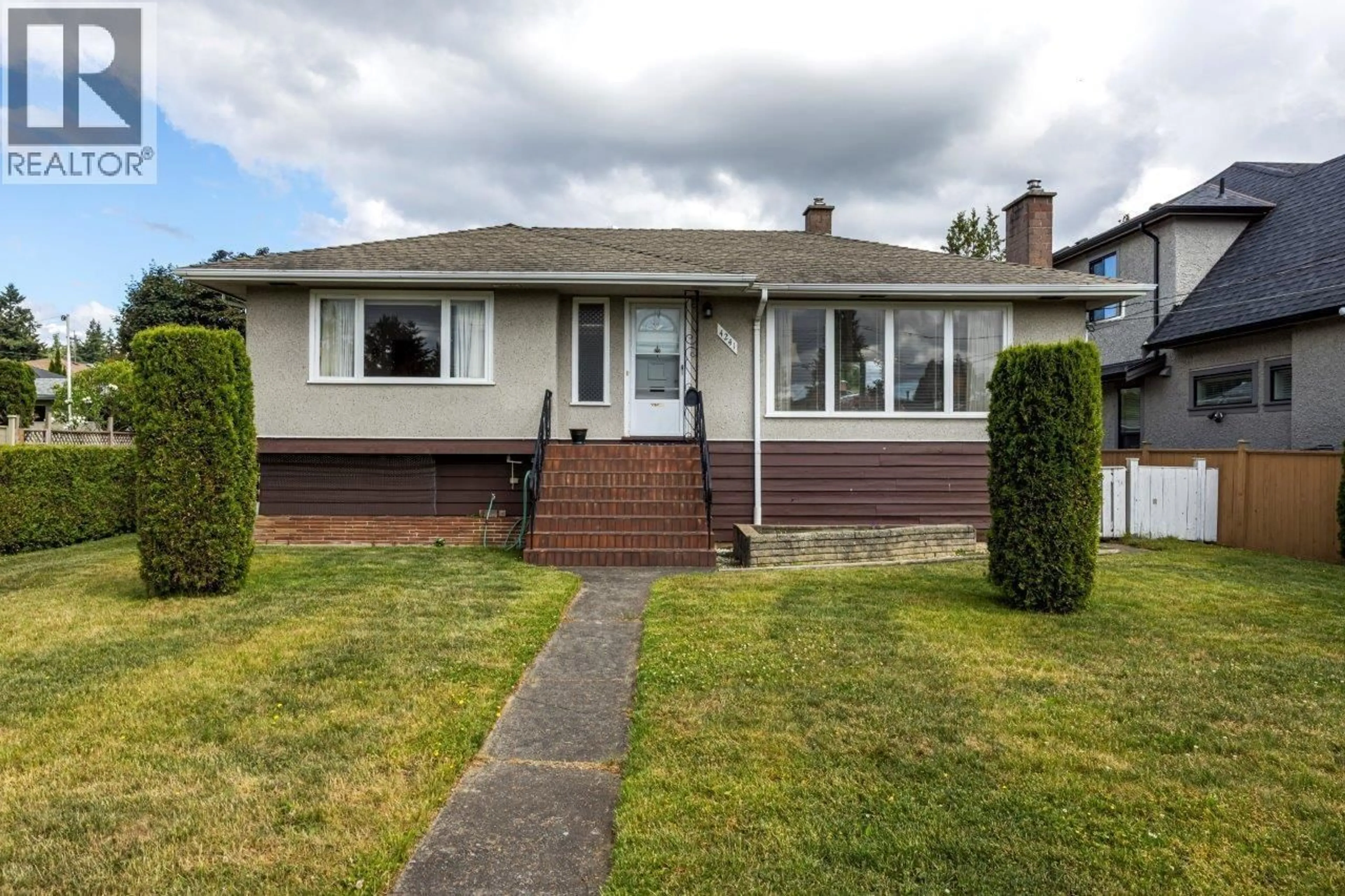 Home with vinyl exterior material, street for 4241 GRETA STREET, Burnaby British Columbia V5J1N7