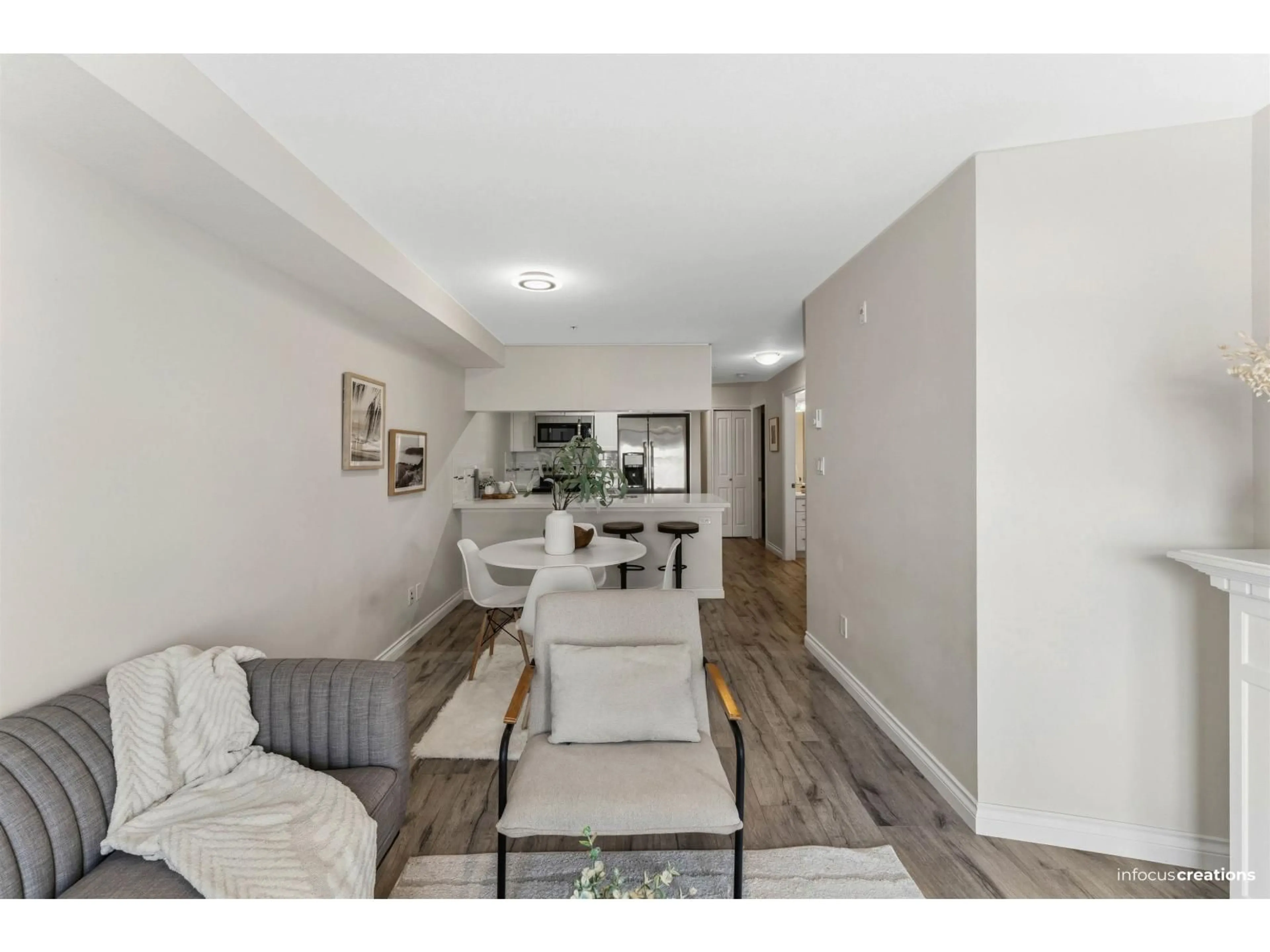 Living room with furniture, unknown for 215 - 5650 201A STREET, Langley British Columbia V3A0B3