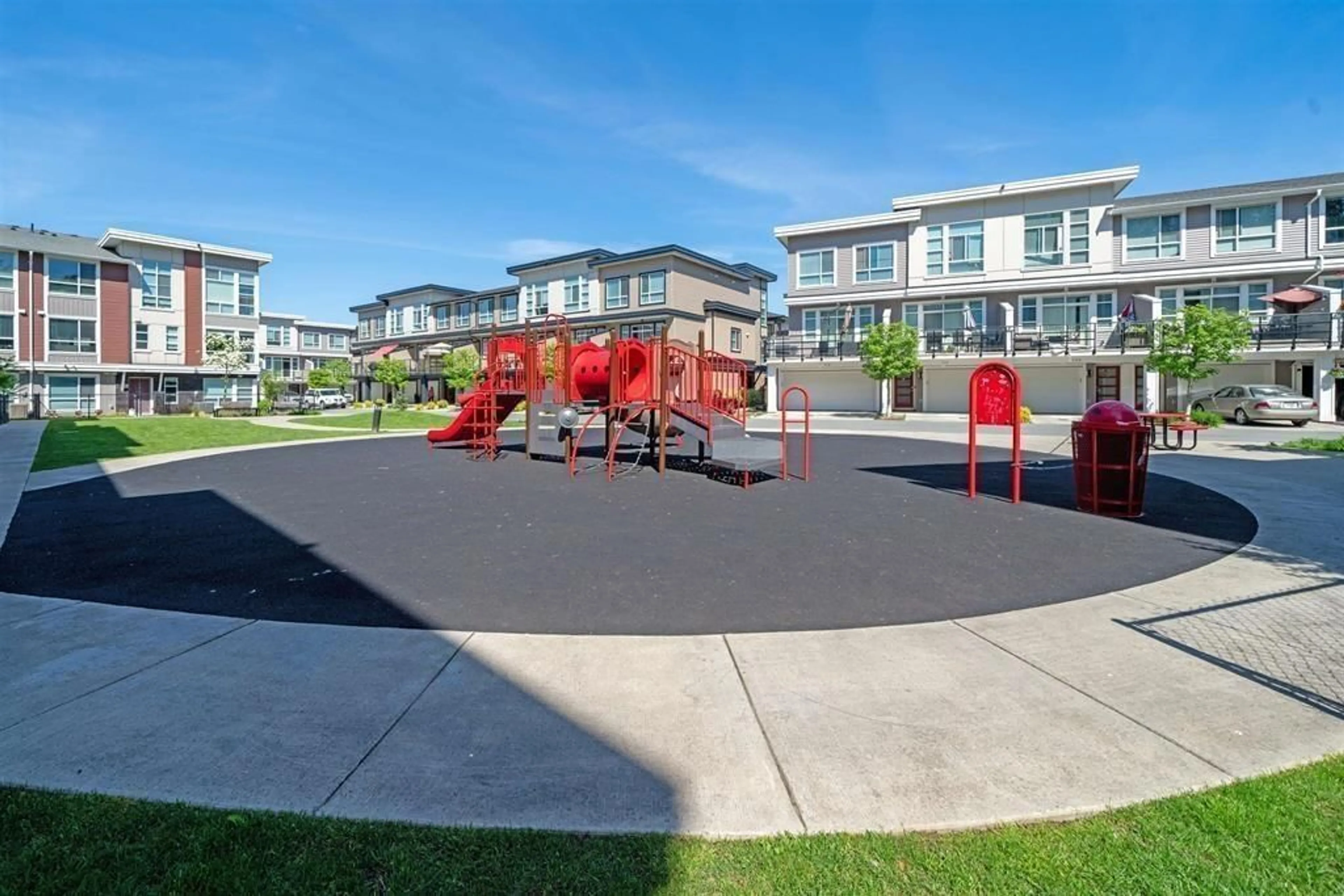 Patio, street for 45 - 8413 MIDTOWN WAY, Chilliwack British Columbia V2P0G7
