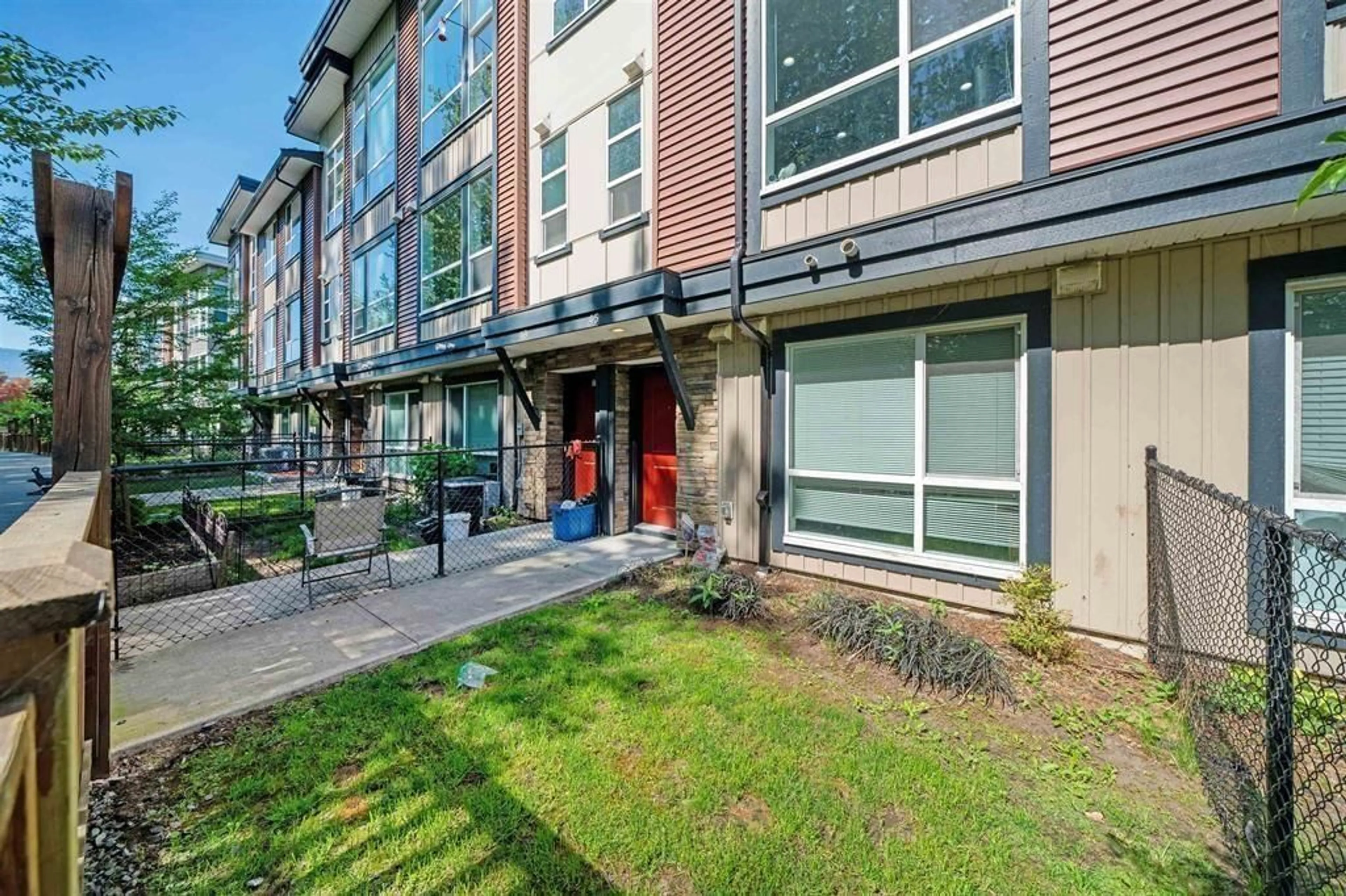 Patio, unknown for 45 - 8413 MIDTOWN WAY, Chilliwack British Columbia V2P0G7