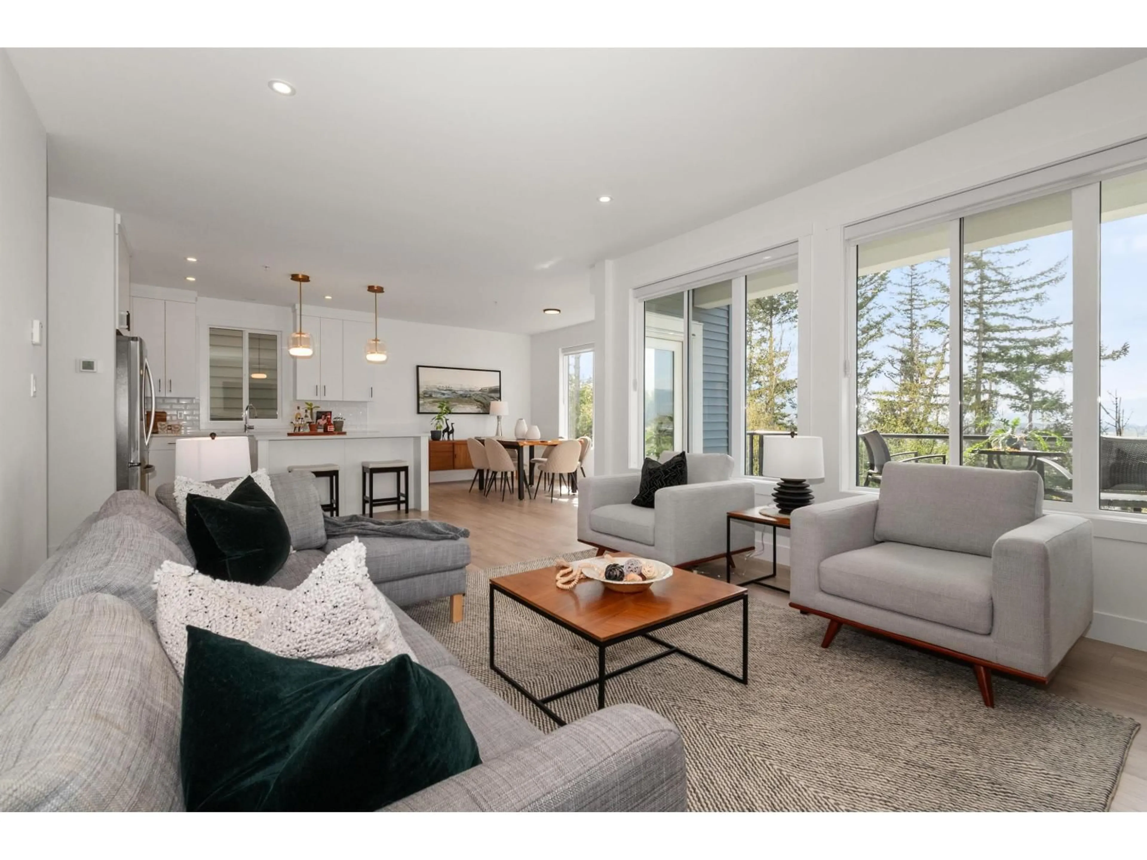 Living room with furniture, unknown for 19 - 6262 REXFORD DRIVE, Chilliwack British Columbia V2R6B4