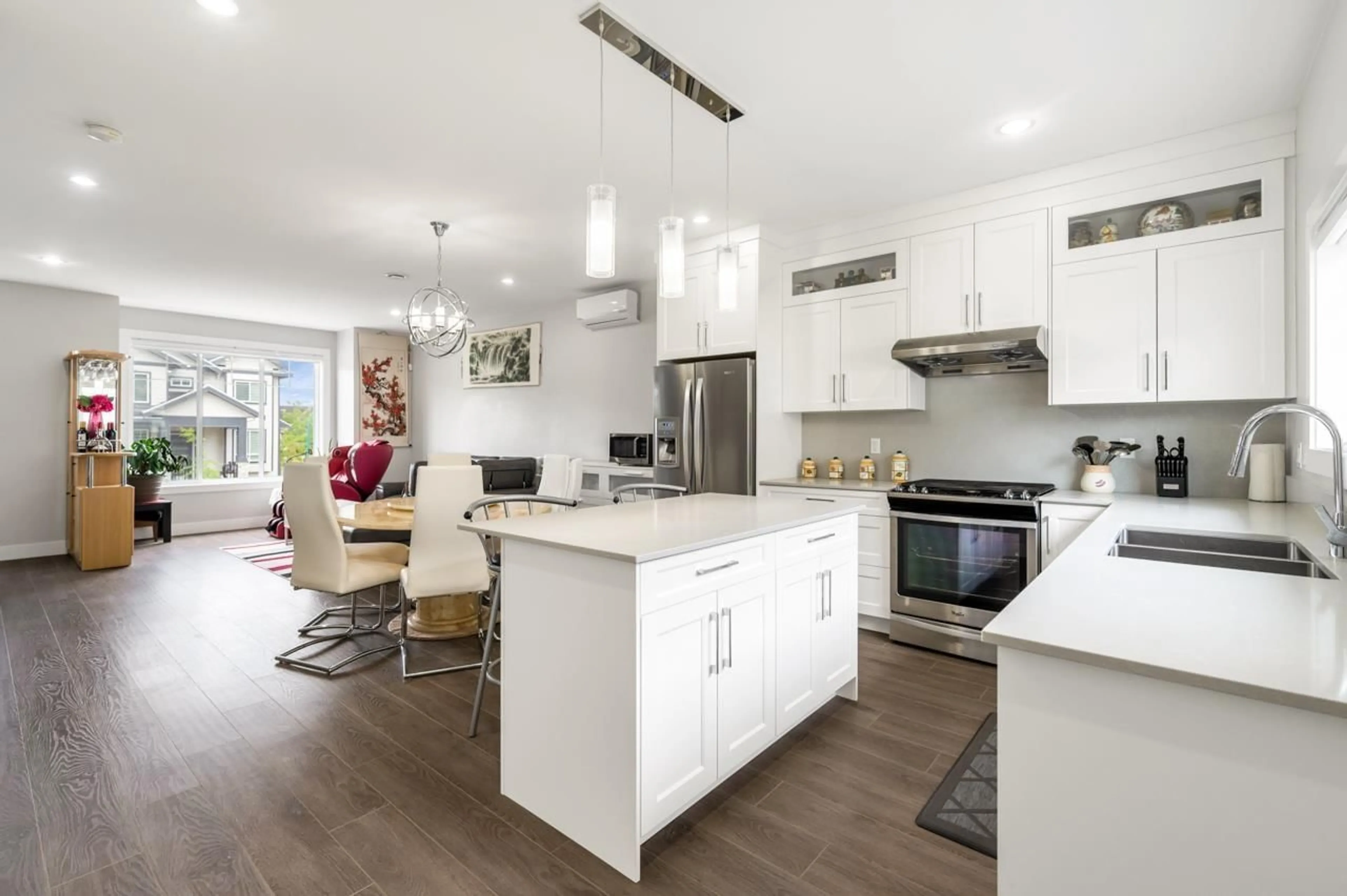 Open concept kitchen, unknown for 6 - 7410 194 STREET, Surrey British Columbia V4N6E1