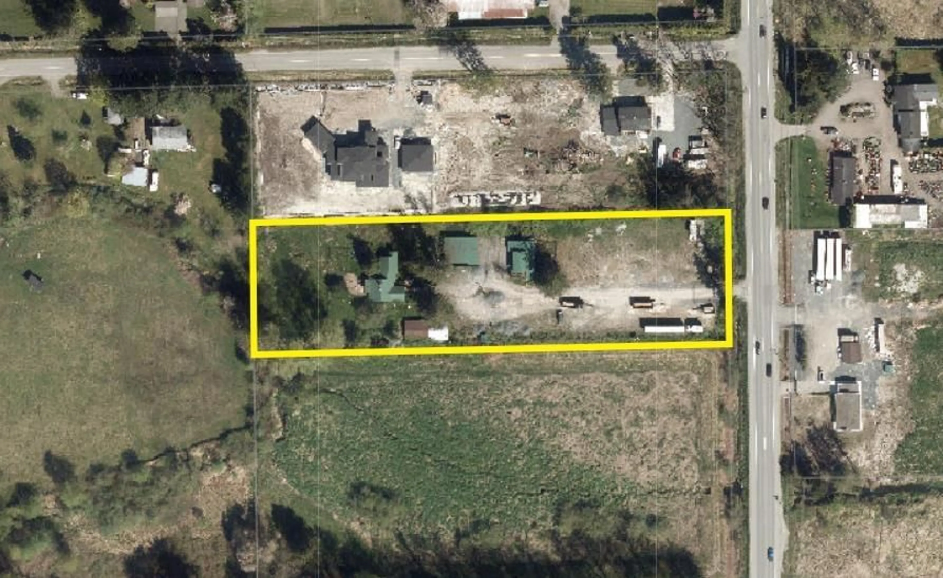 A pic from outside/outdoor area/front of a property/back of a property/a pic from drone, building for 3555 264 STREET, Langley British Columbia V4W2X3