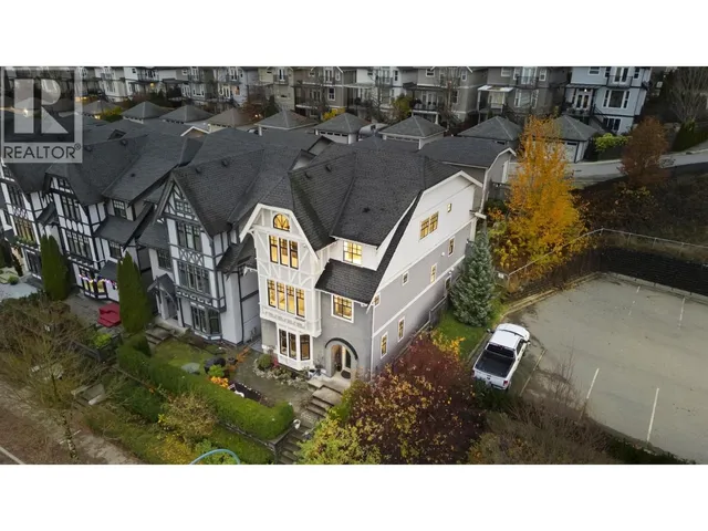 3499 DAVID AVENUE, Coquitlam 3