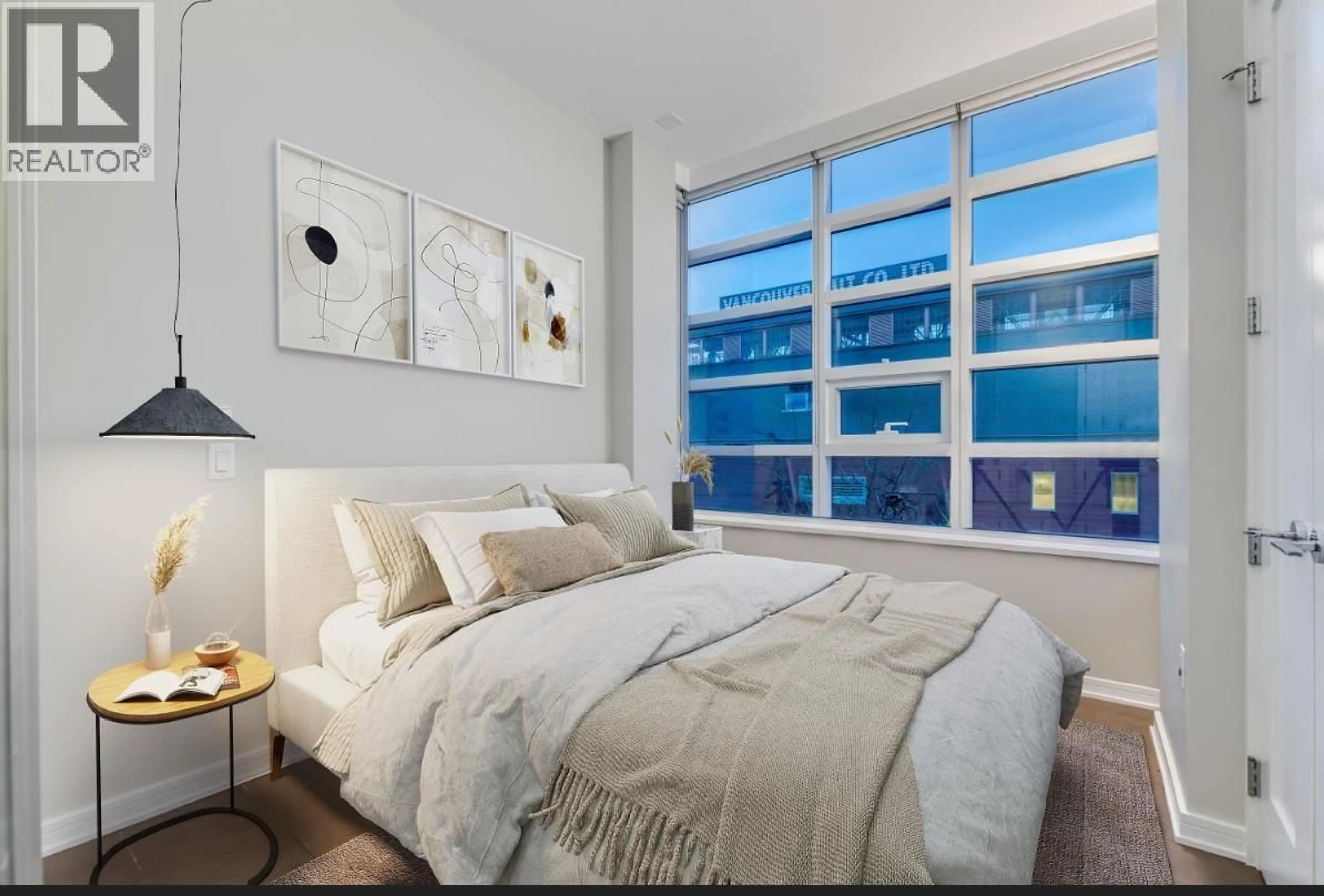 Bedroom with bed, unknown for 310 - 123 1ST AVENUE, Vancouver British Columbia V5Y0H4