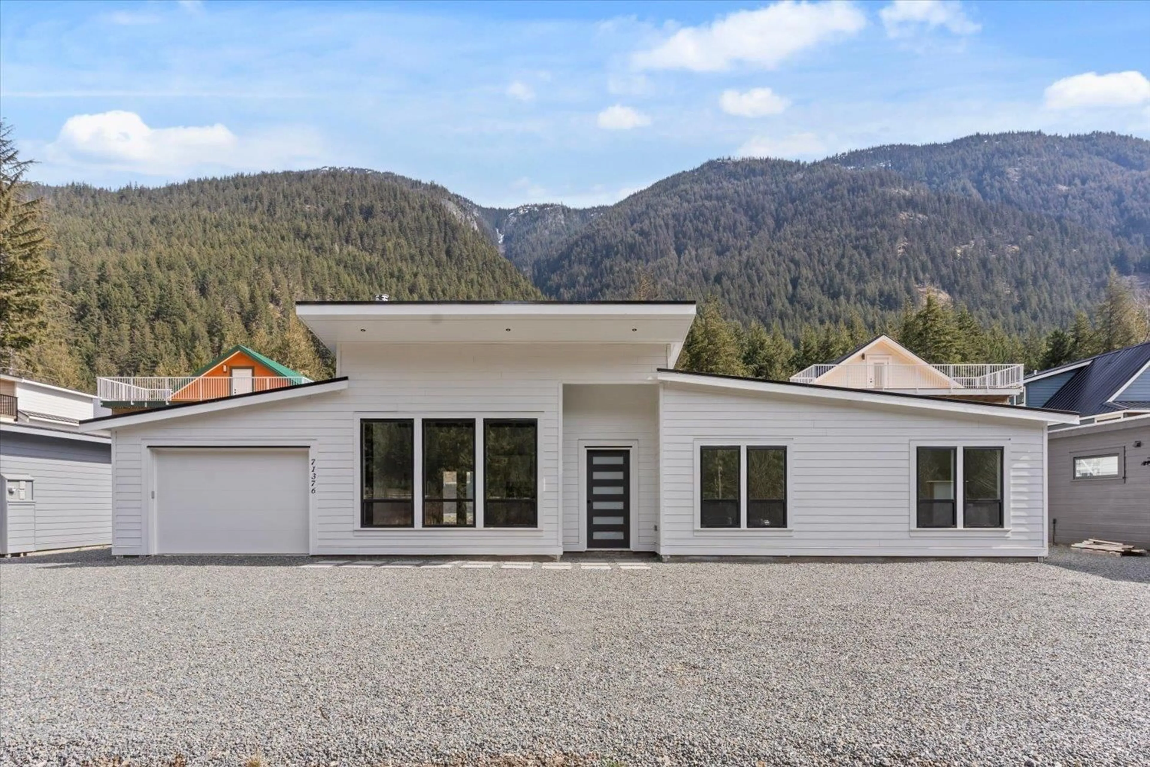 Unknown for HG185 - 71376 GROVE PLACE, Hope British Columbia V0X1L5