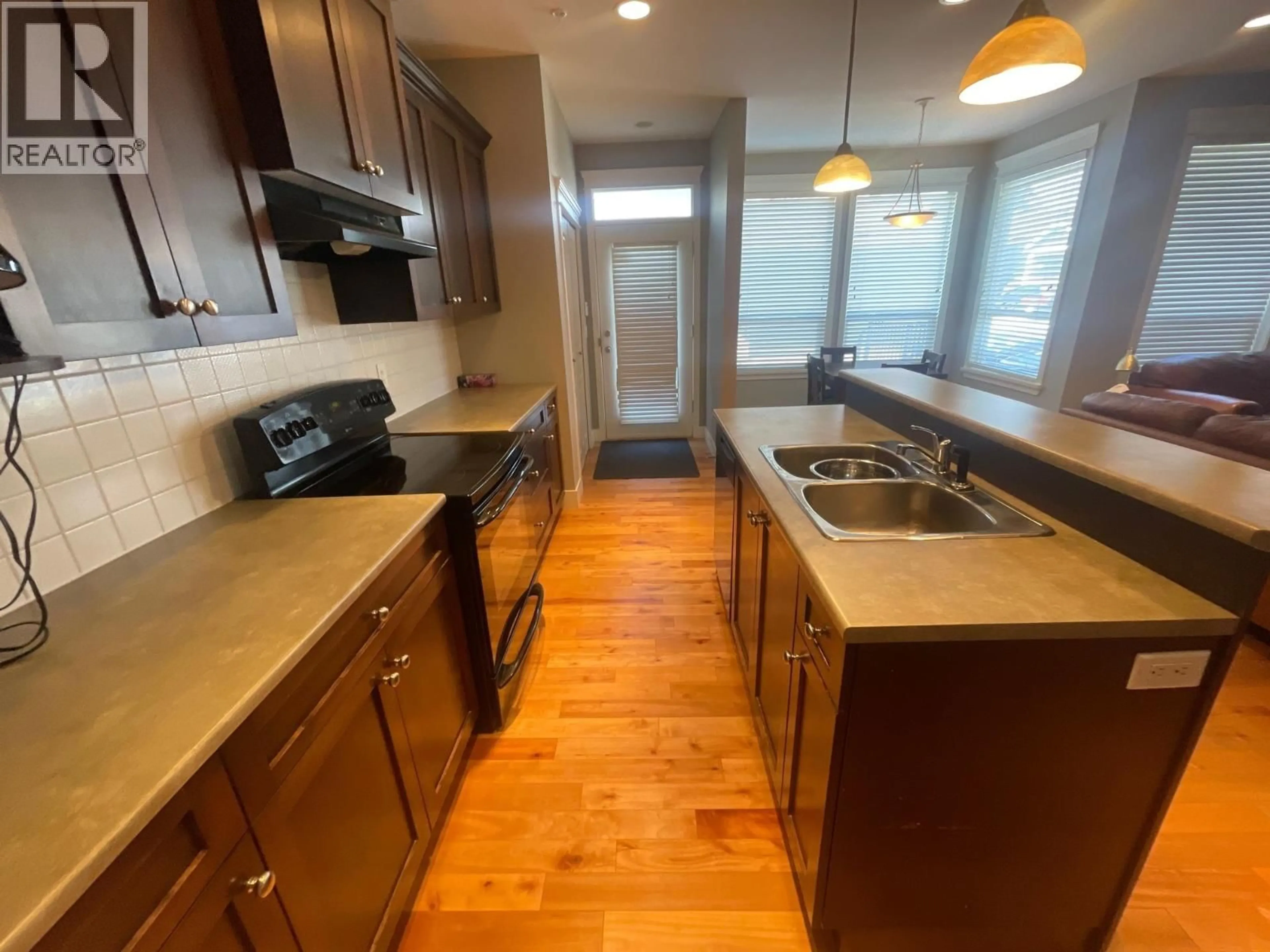 Open concept kitchen, unknown for 23647 112A AVENUE, Maple Ridge British Columbia V2W0C8