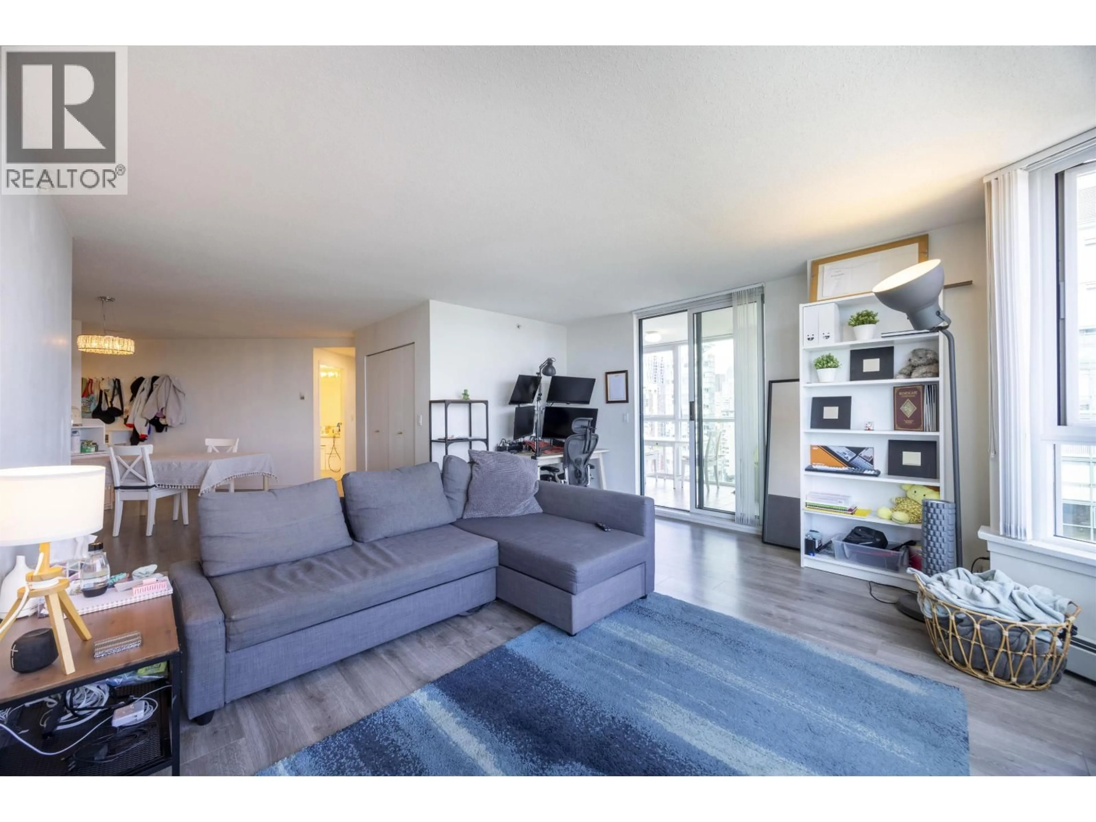 Living room with furniture, unknown for 2505 - 388 DRAKE STREET, Vancouver British Columbia V6B6A8