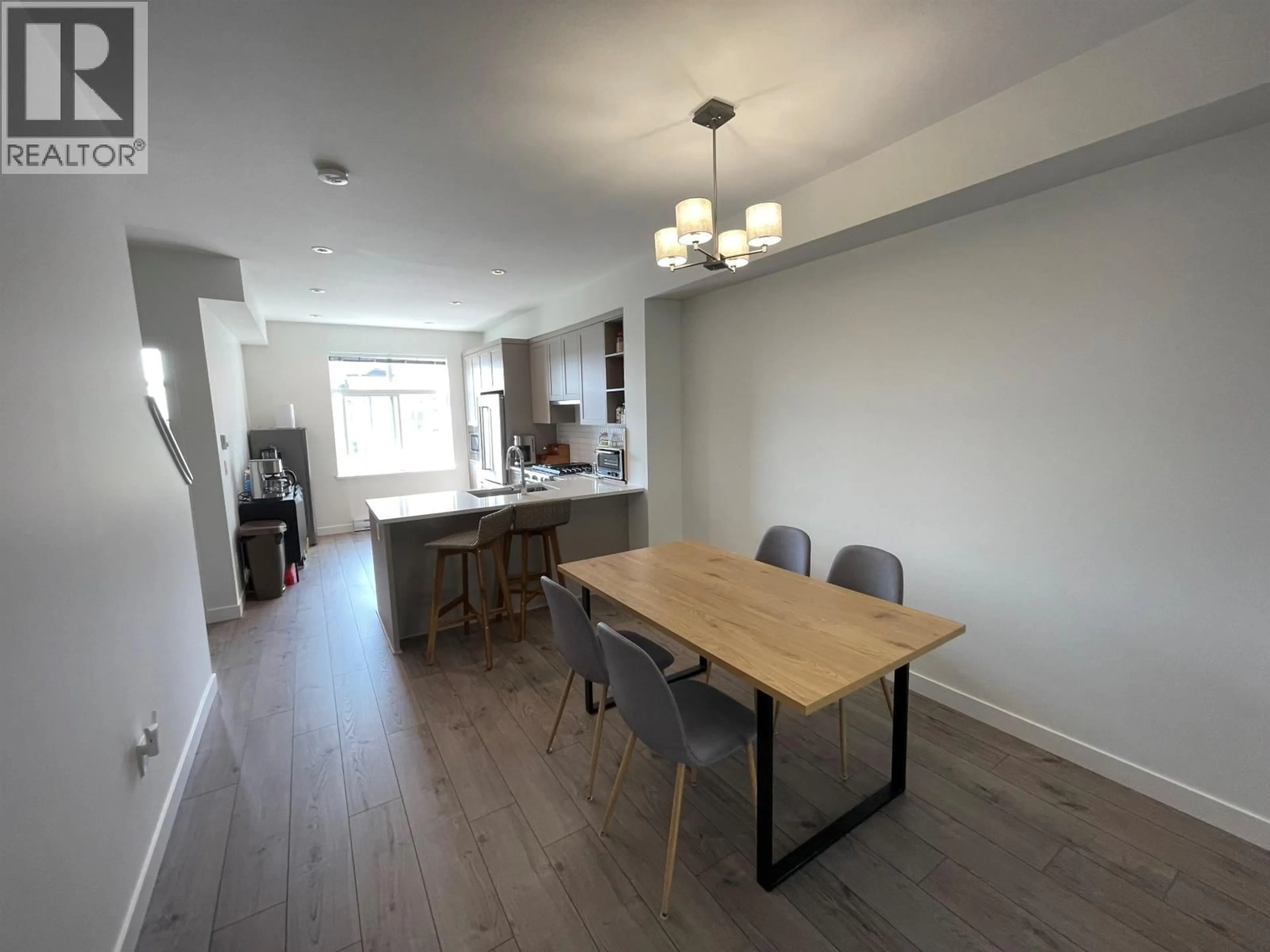 Dining room, wood/laminate floor for 131 - 3565 BAYCREST AVENUE, Coquitlam British Columbia V3B2W7