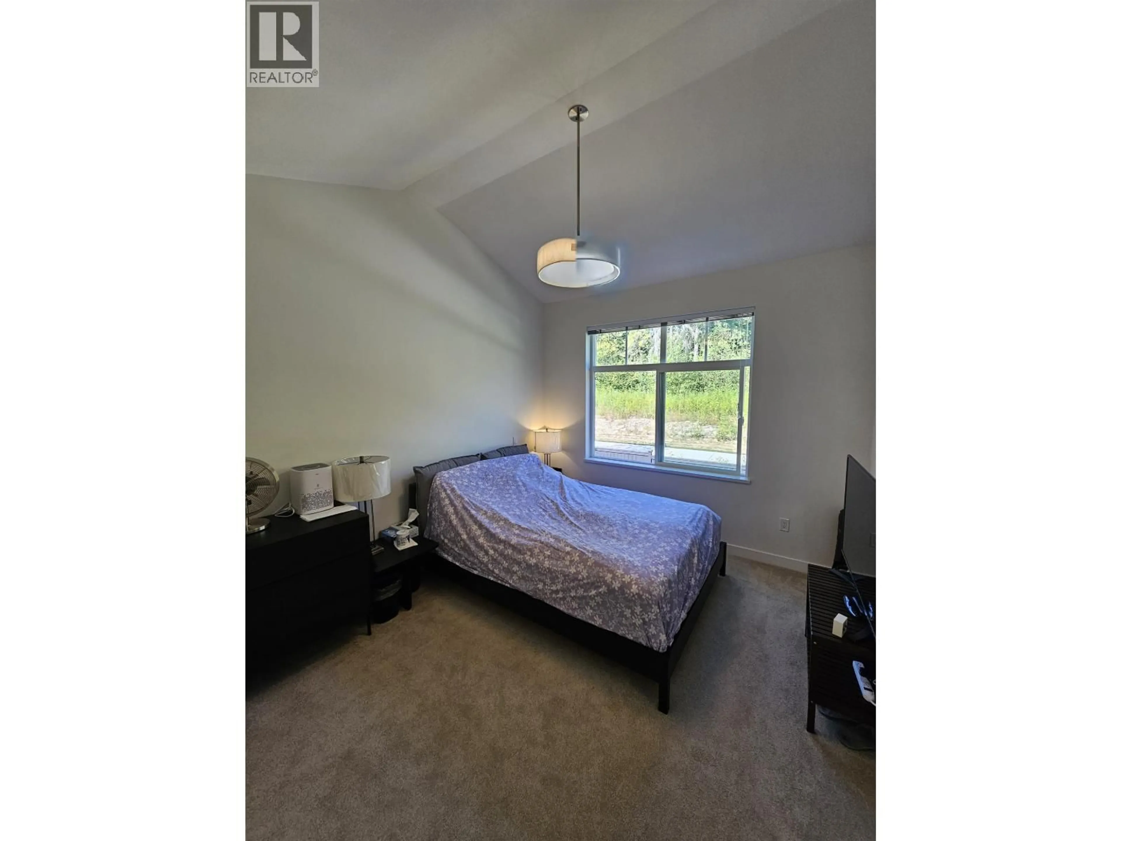 A pic of a room for 131 - 3565 BAYCREST AVENUE, Coquitlam British Columbia V3B2W7