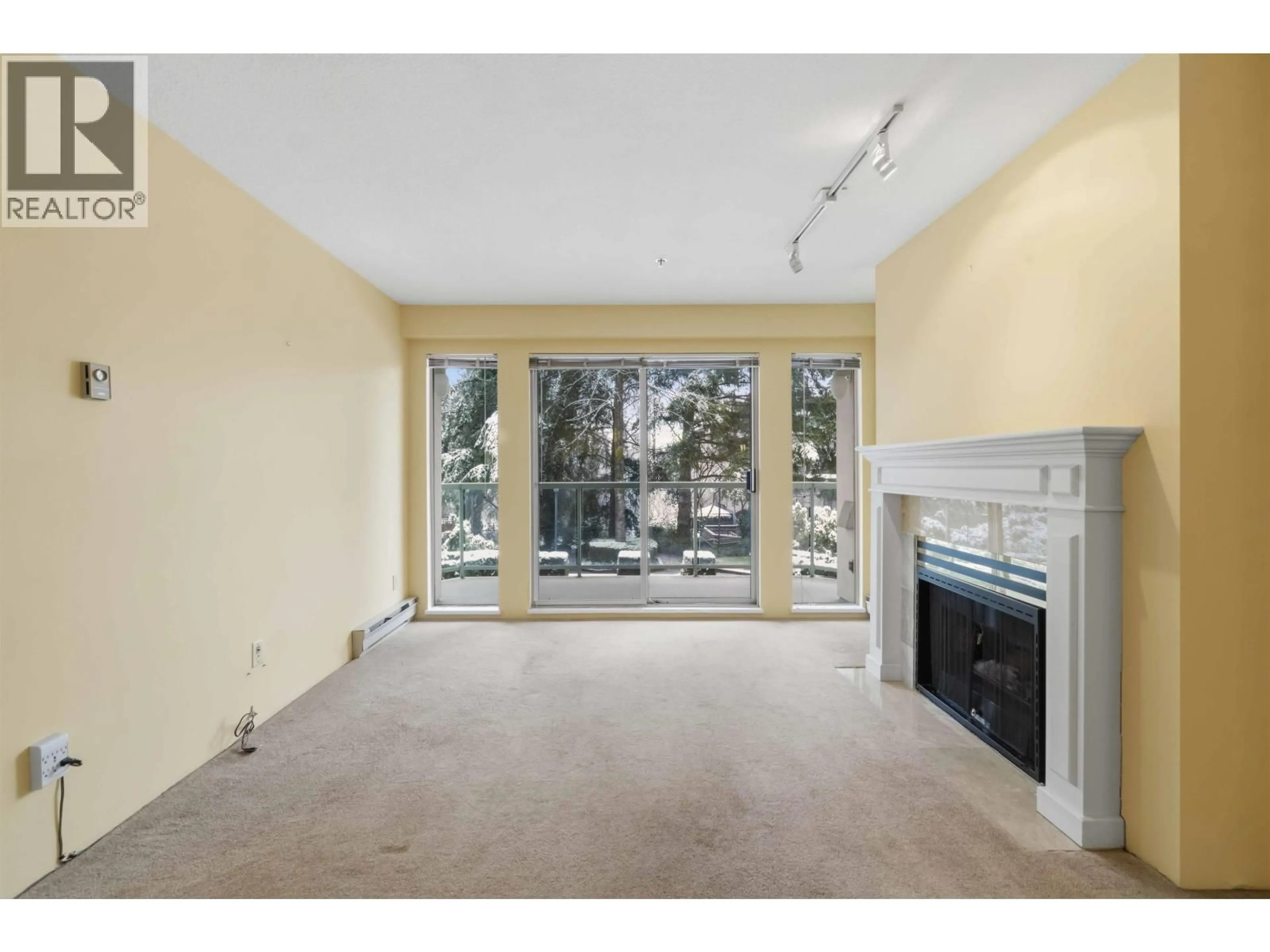 Unknown for 202 - 1148 WESTWOOD STREET, Coquitlam British Columbia V3B7M5