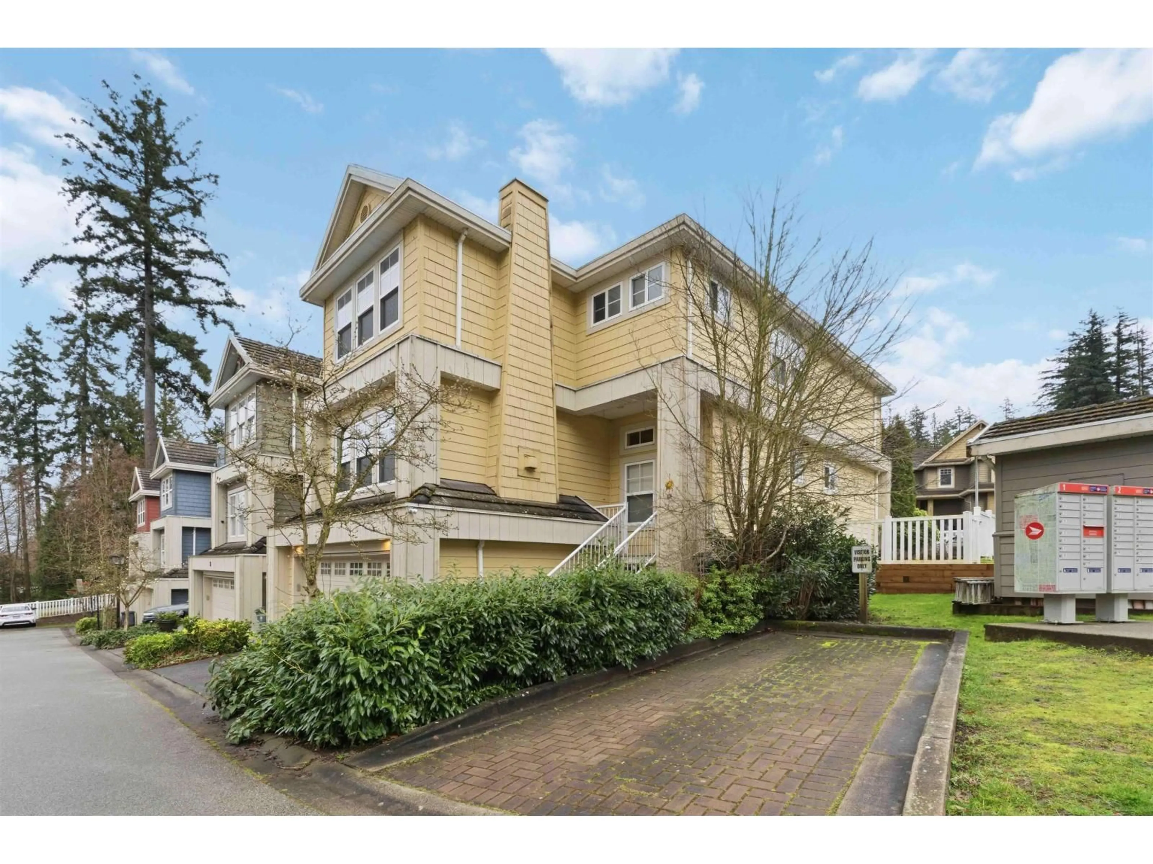 Unknown for 4 - 3495 147A STREET, Surrey British Columbia V4P0C9