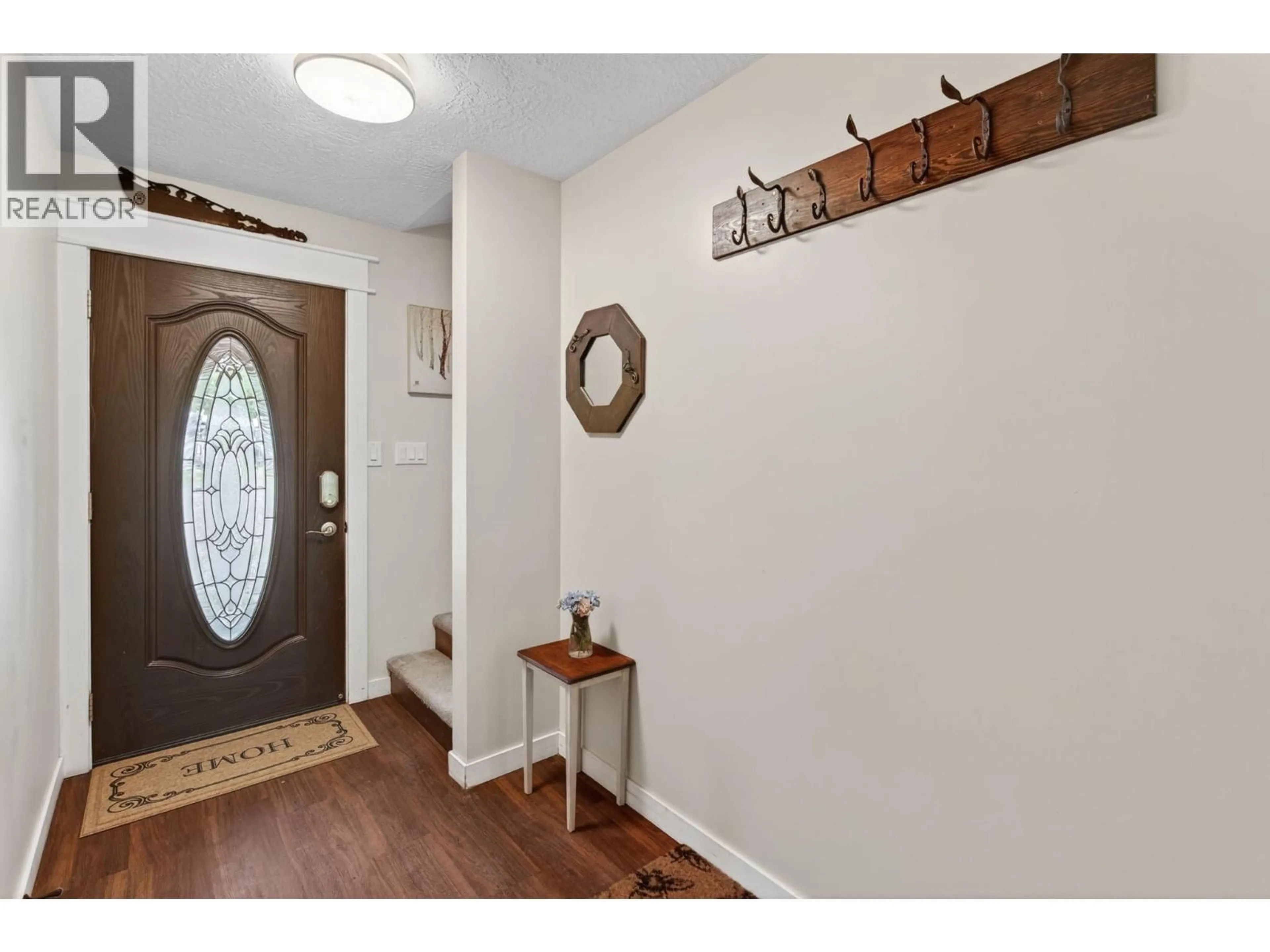 Indoor entryway for 9365 OLAF ROAD, Prince George British Columbia V2K5H8