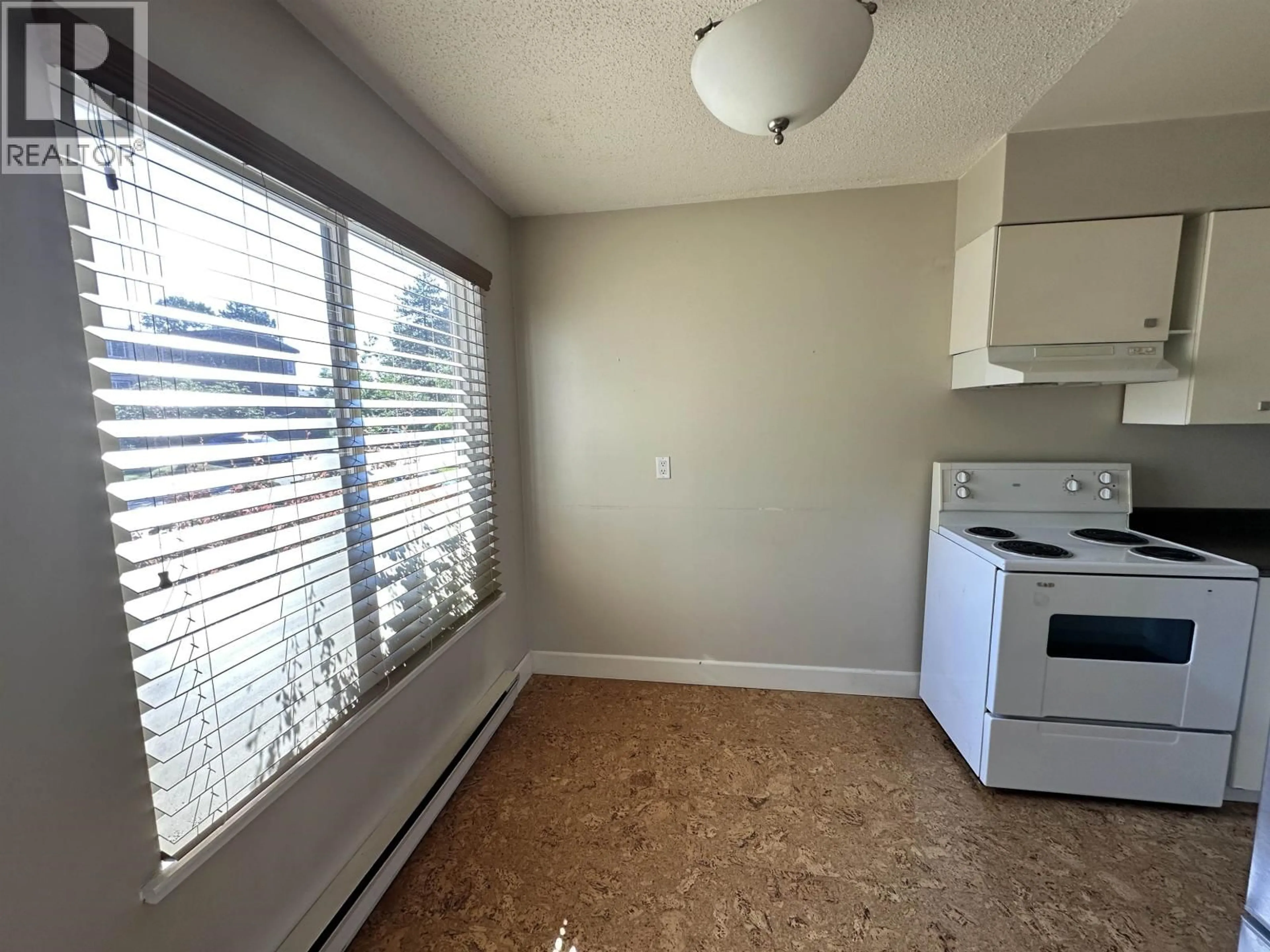 A pic of a room for 3 - 308 HIGHLAND WAY, Port Moody British Columbia V3H3V7