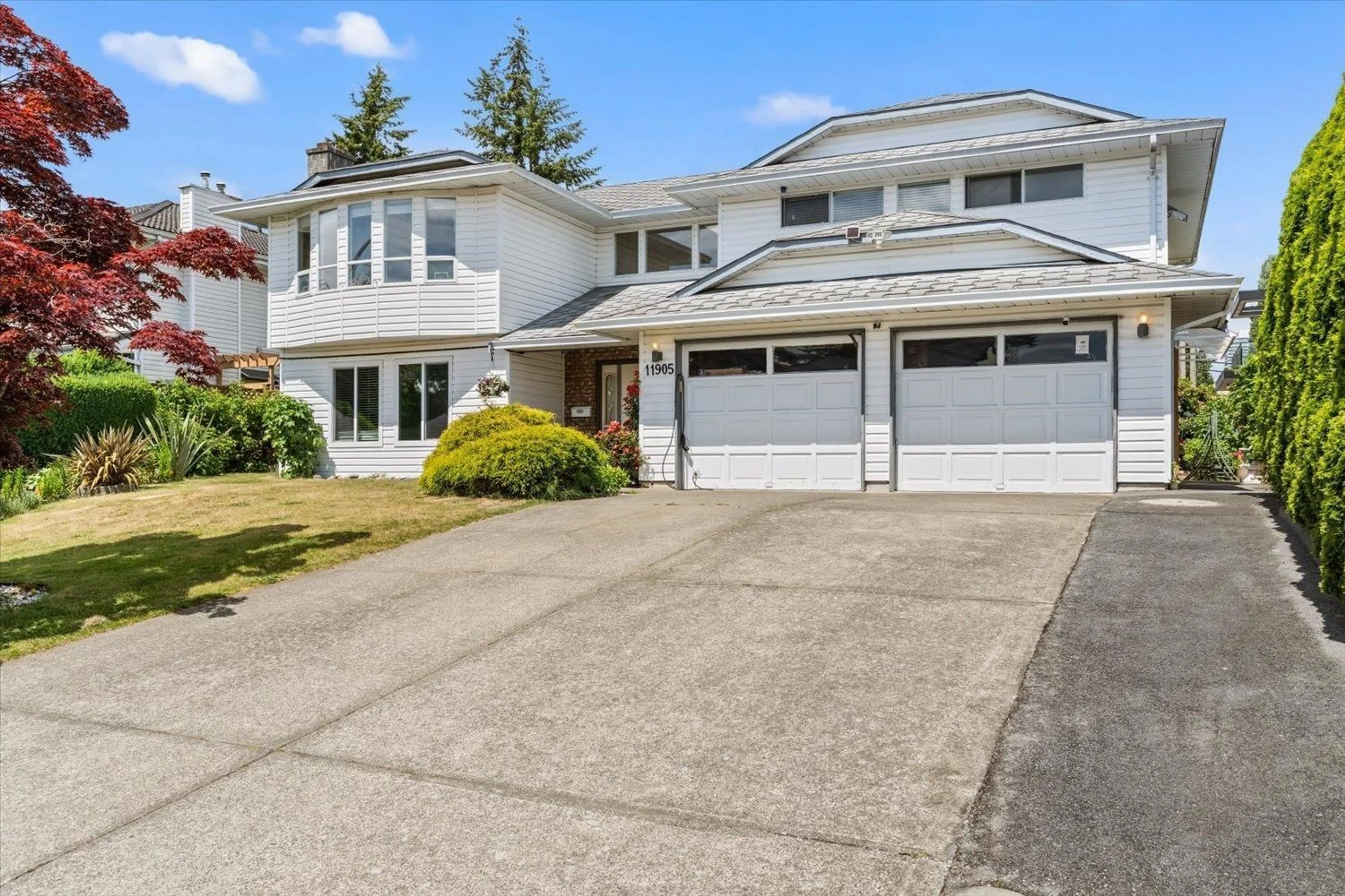Home with vinyl exterior material, street for 11905 STERLING COURT, Delta British Columbia V4C7Y7