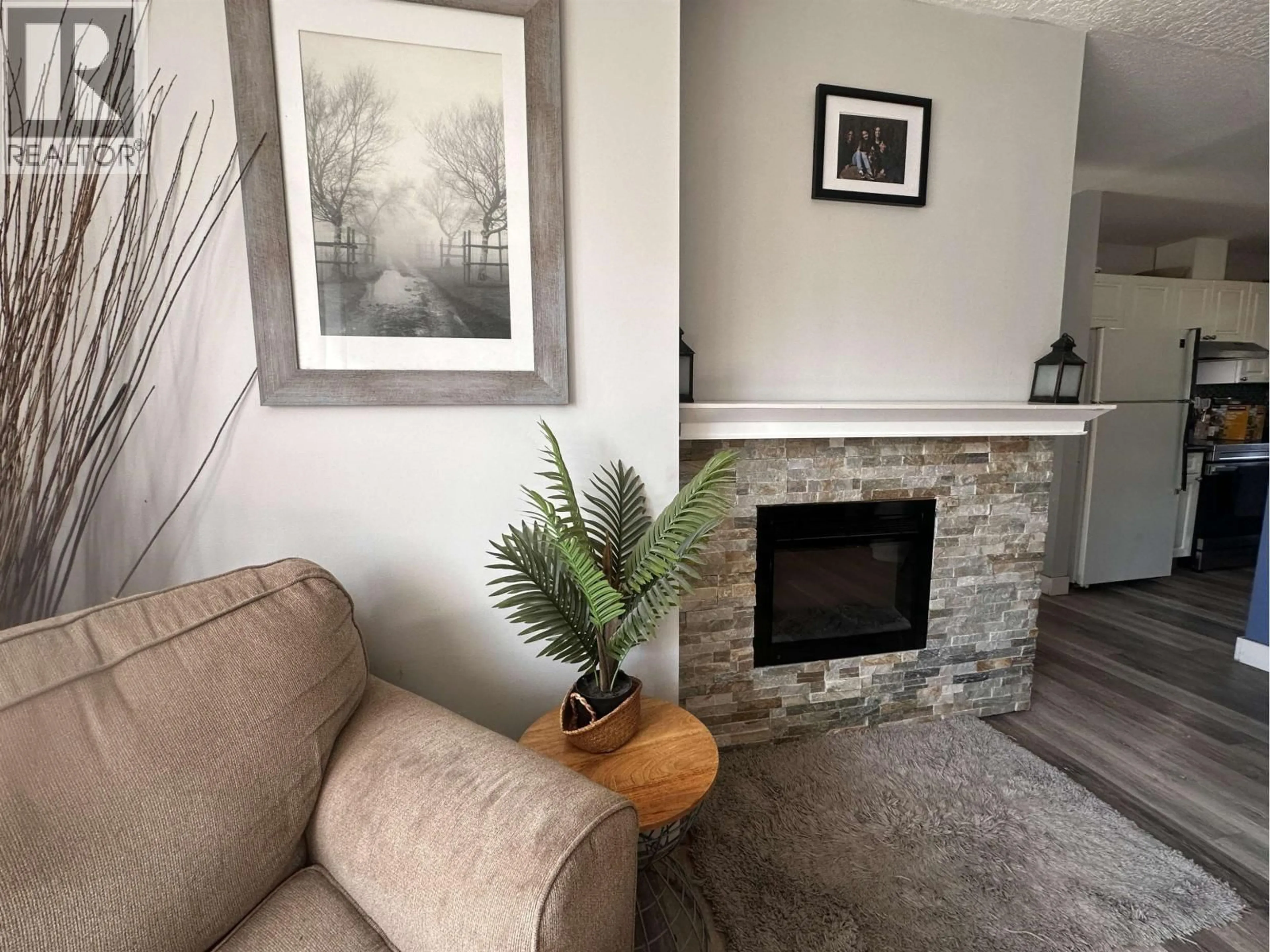 Living room with furniture, unknown for 4624 BOUNDARY ROAD, Fort Nelson British Columbia V0C1R0