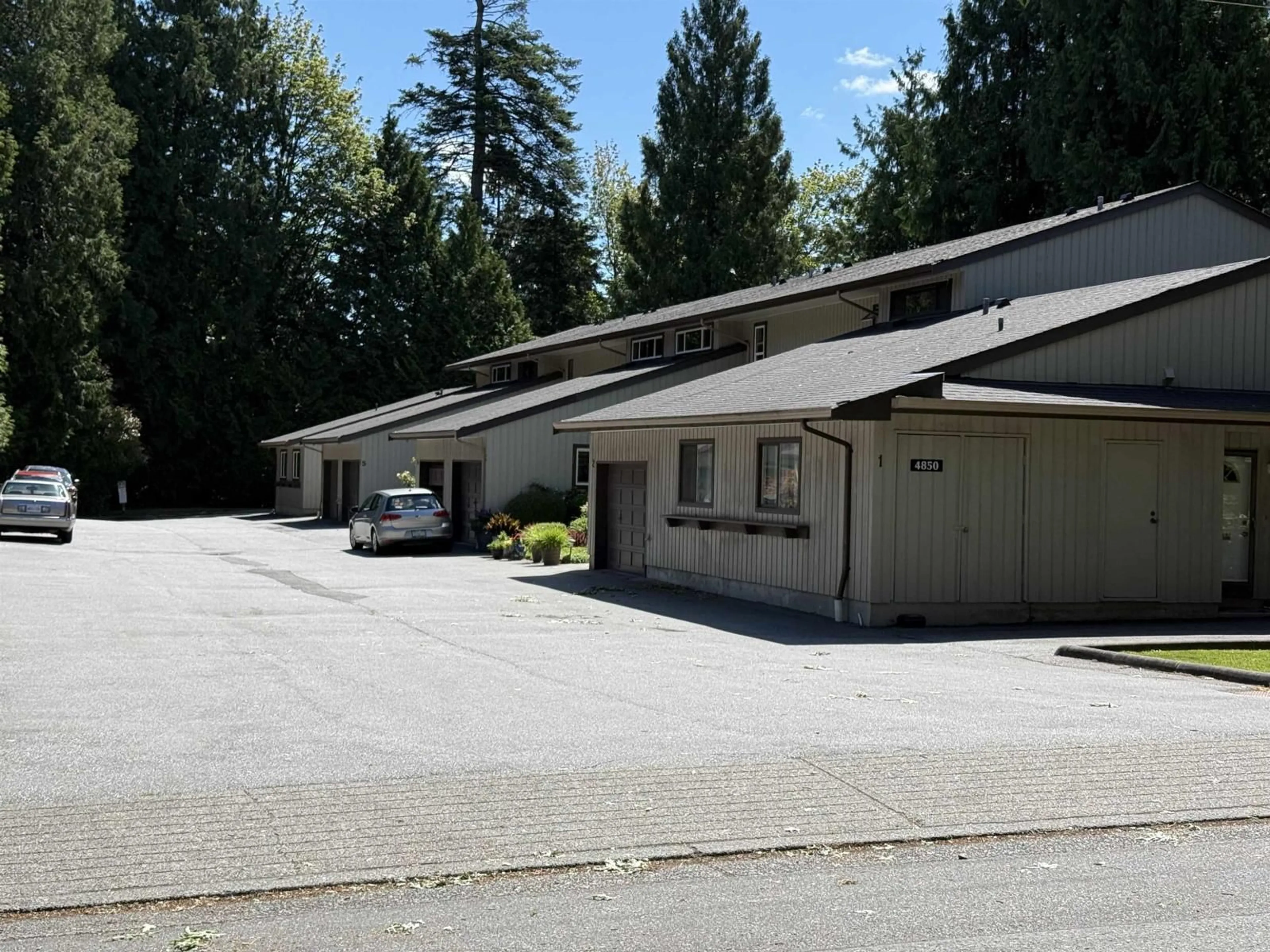 Unknown for 4 - 4850 207 STREET, Langley British Columbia V3A2E3