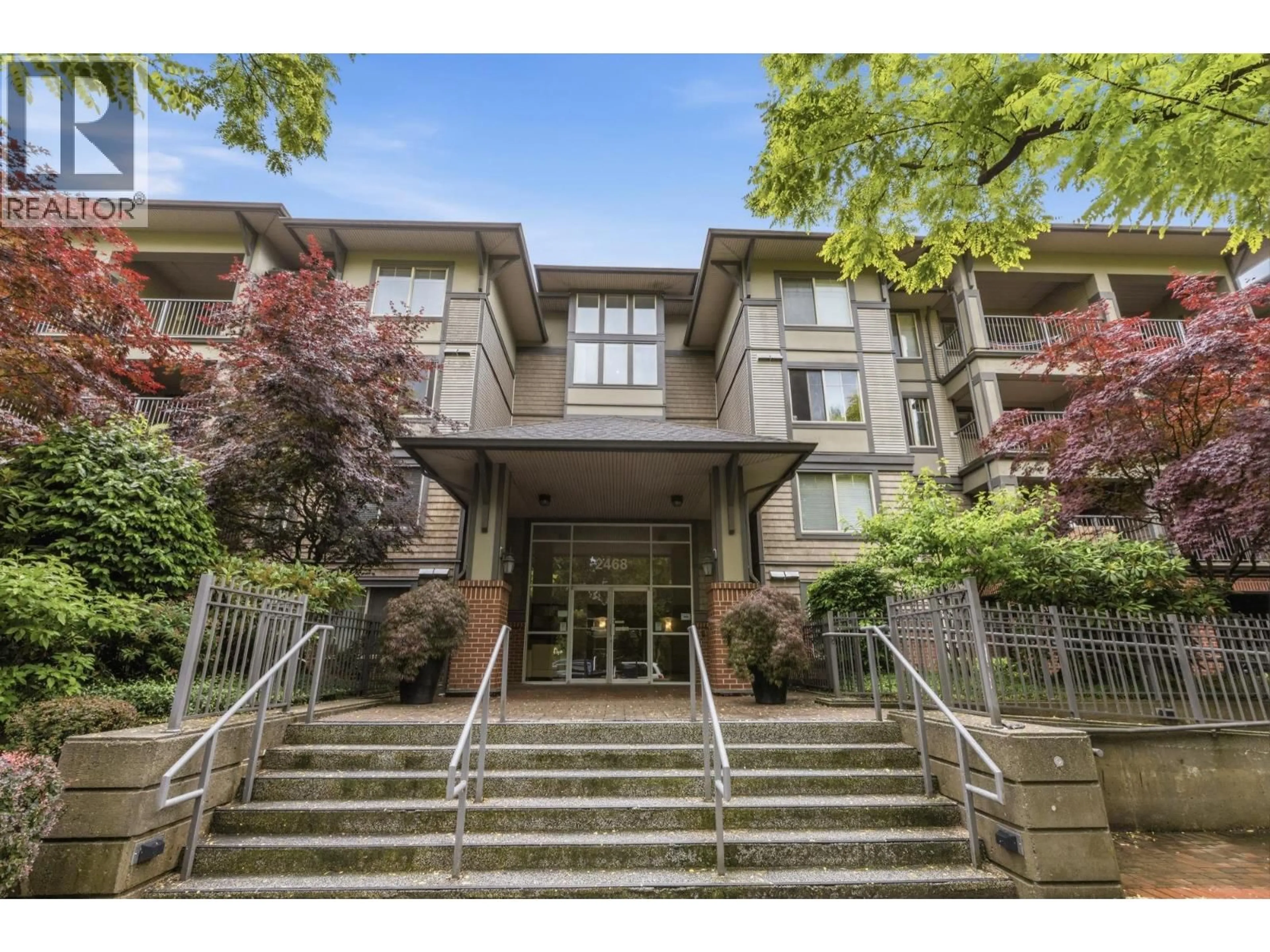 Indoor foyer for 311 - 2468 ATKINS AVENUE, Port Coquitlam British Columbia V3C1Y9
