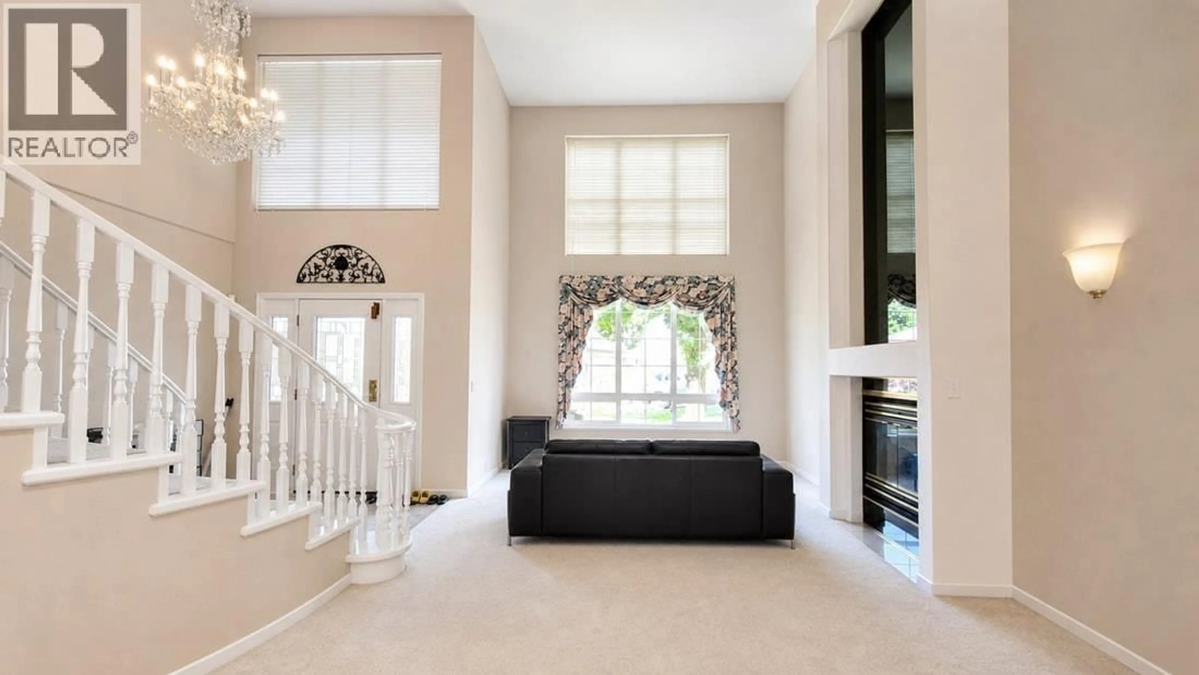 Indoor entryway for 1421 MADRONA PLACE, Coquitlam British Columbia V3E2S5