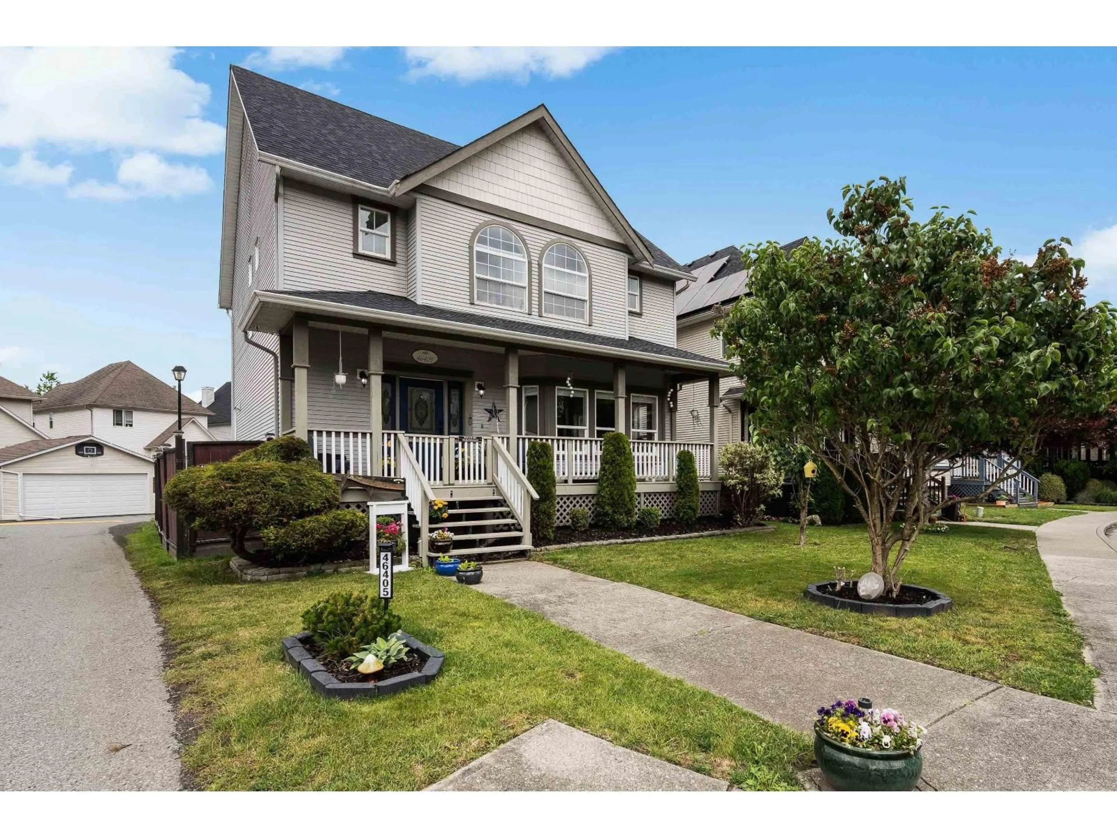 Home with vinyl exterior material, street for 46405 ASHBY DRIVE, Chilliwack British Columbia V2R5N4