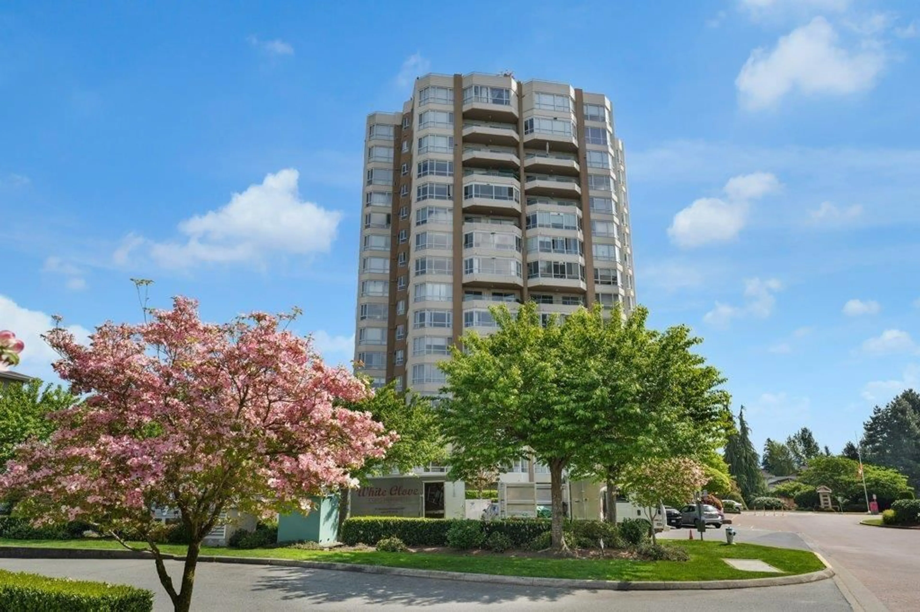 Unknown for 204 - 3190 GLADWIN ROAD, Abbotsford British Columbia V2T5T2