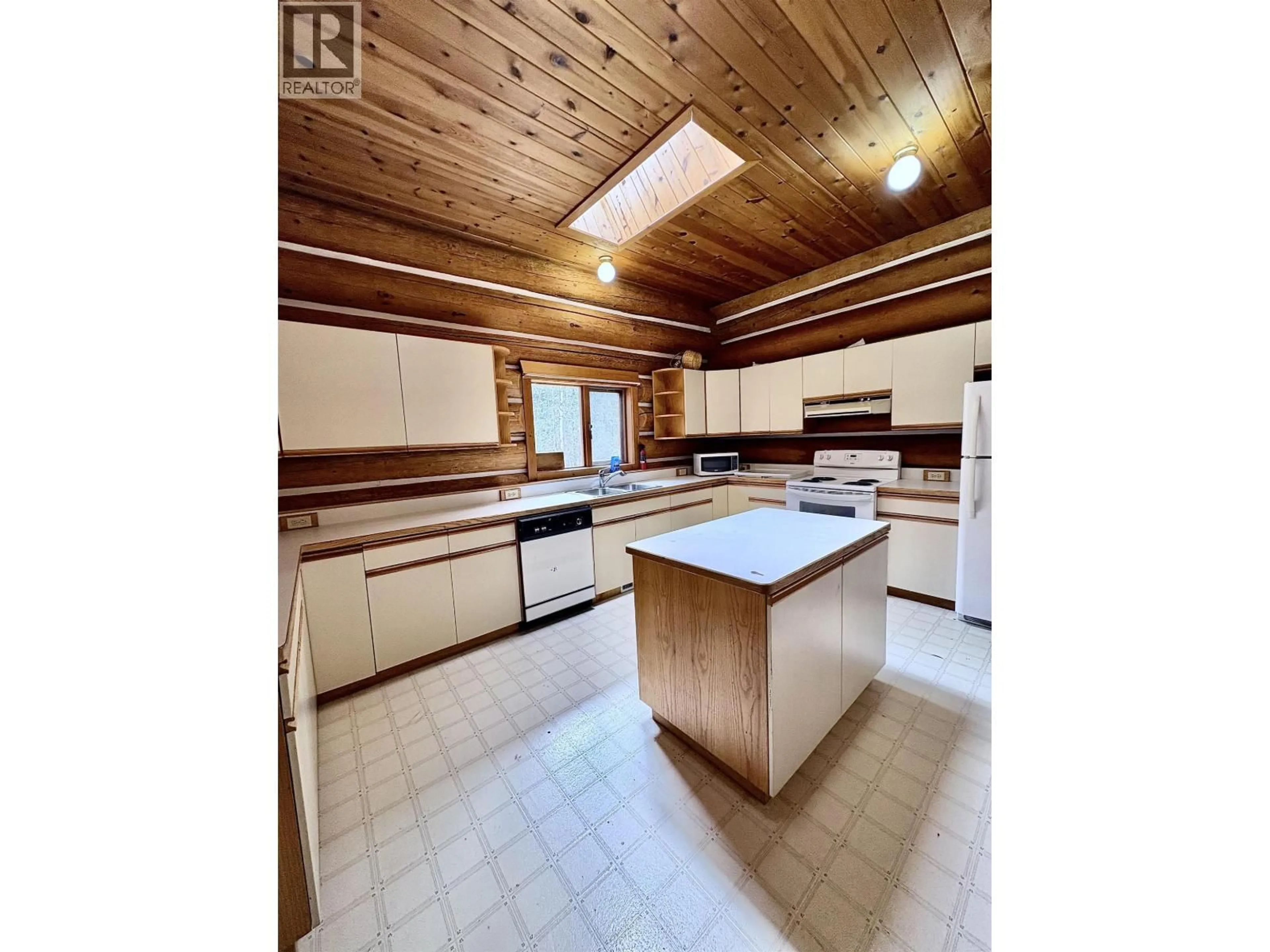 Unknown for 3804 SPRING CREEK DRIVE, Terrace British Columbia V8G0C5