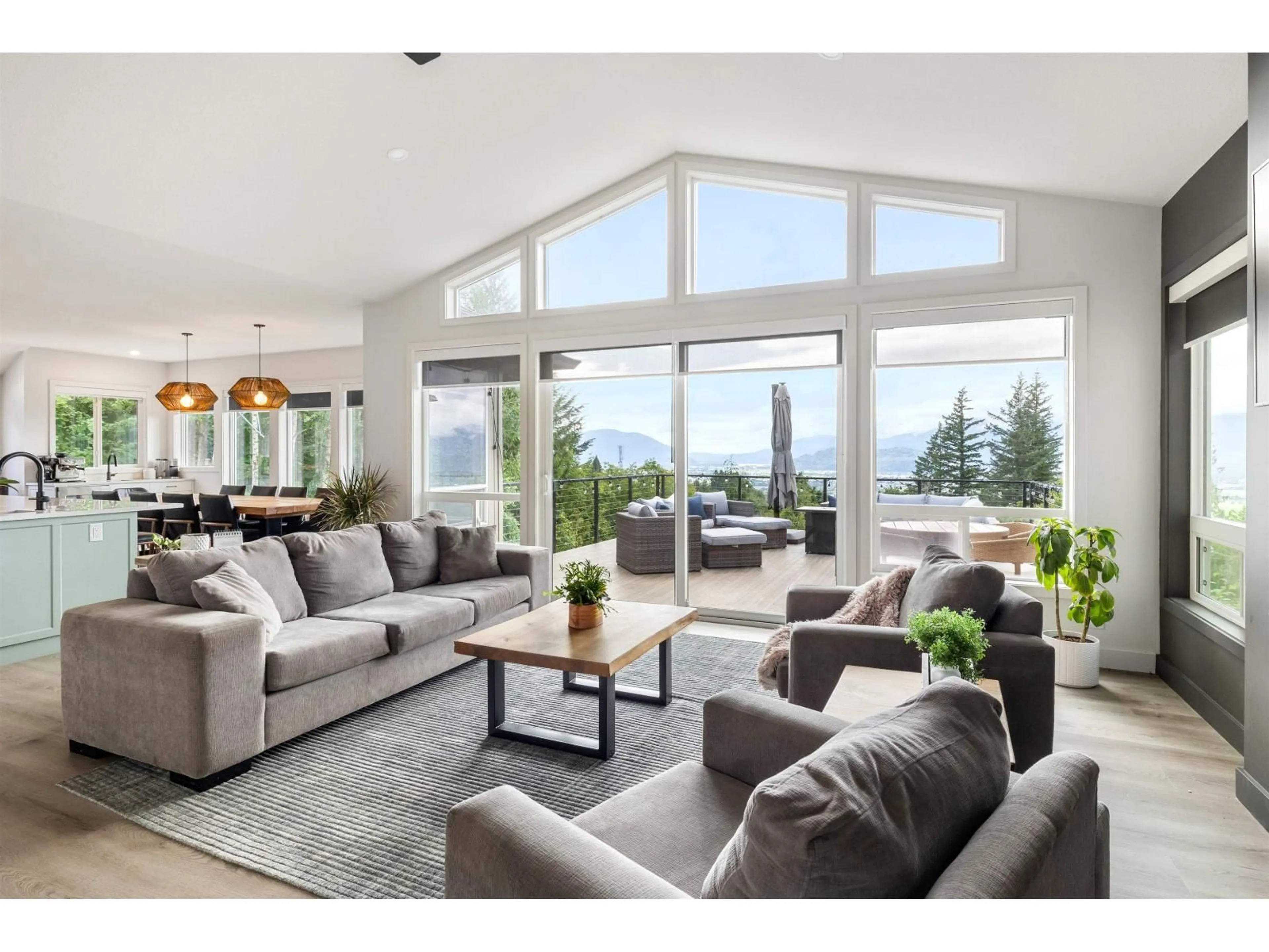 Living room with furniture, unknown for 6190 PARSONS ROAD, Chilliwack British Columbia V4Z1A4