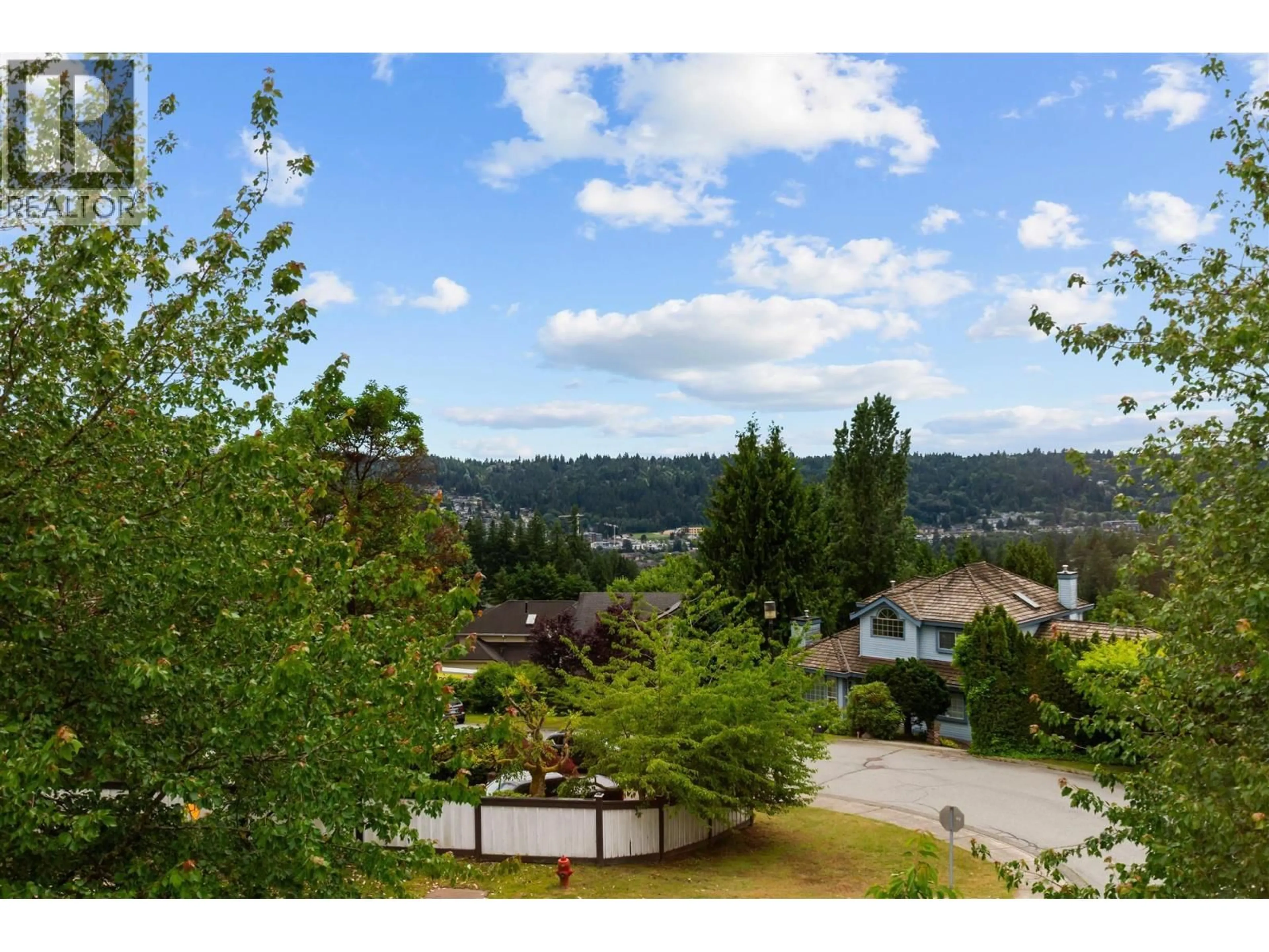 A pic from outside/outdoor area/front of a property/back of a property/a pic from drone, water/lake/river/ocean view for 84 RAVINE DRIVE, Port Moody British Columbia V3H4T8