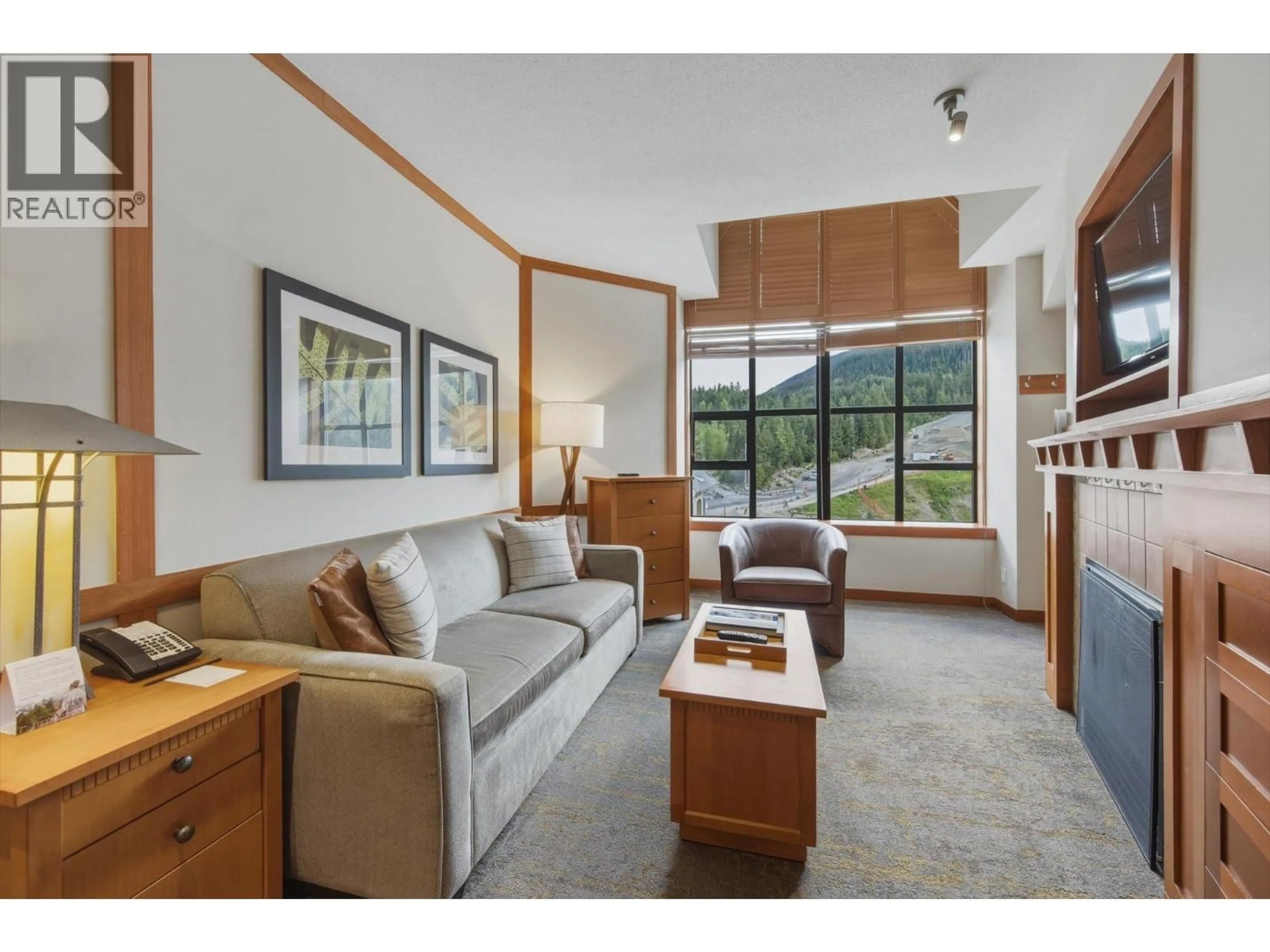 Living room with furniture, unknown for 702 - 4320 SUNDIAL CRESCENT, Whistler British Columbia V8E1G6