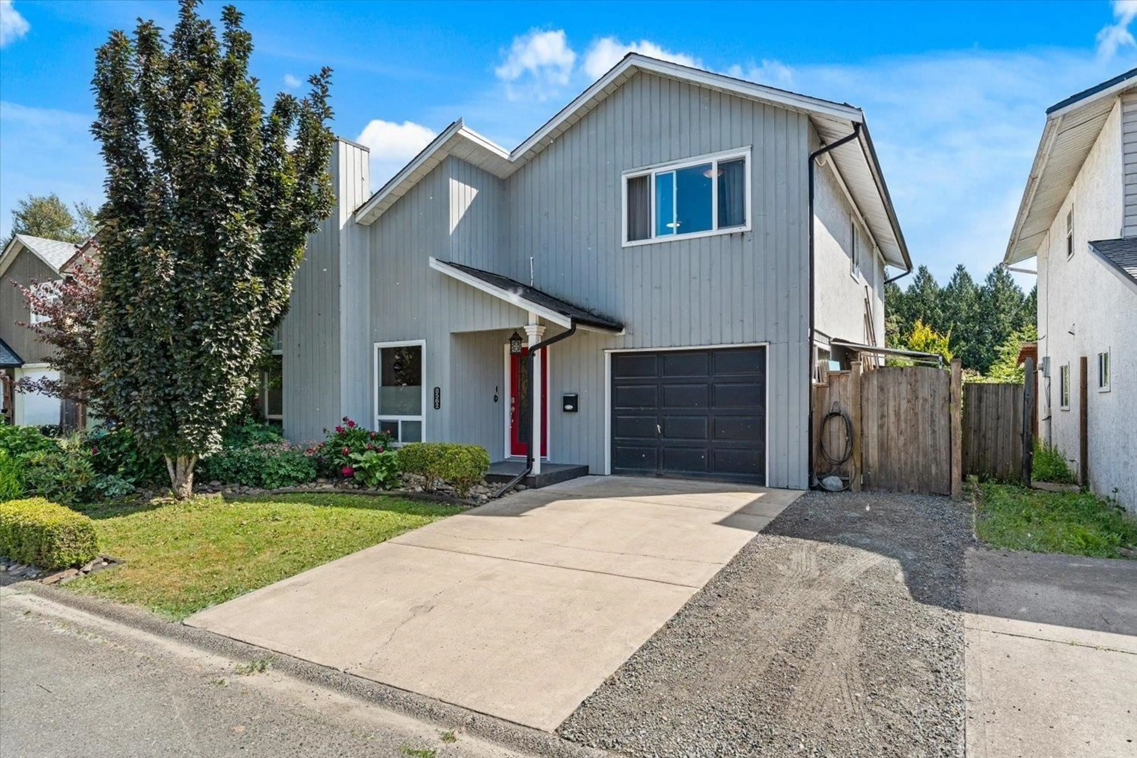 Home with vinyl exterior material, street for 8562 MCCUTCHEON AVENUE, Chilliwack British Columbia V2P7K7