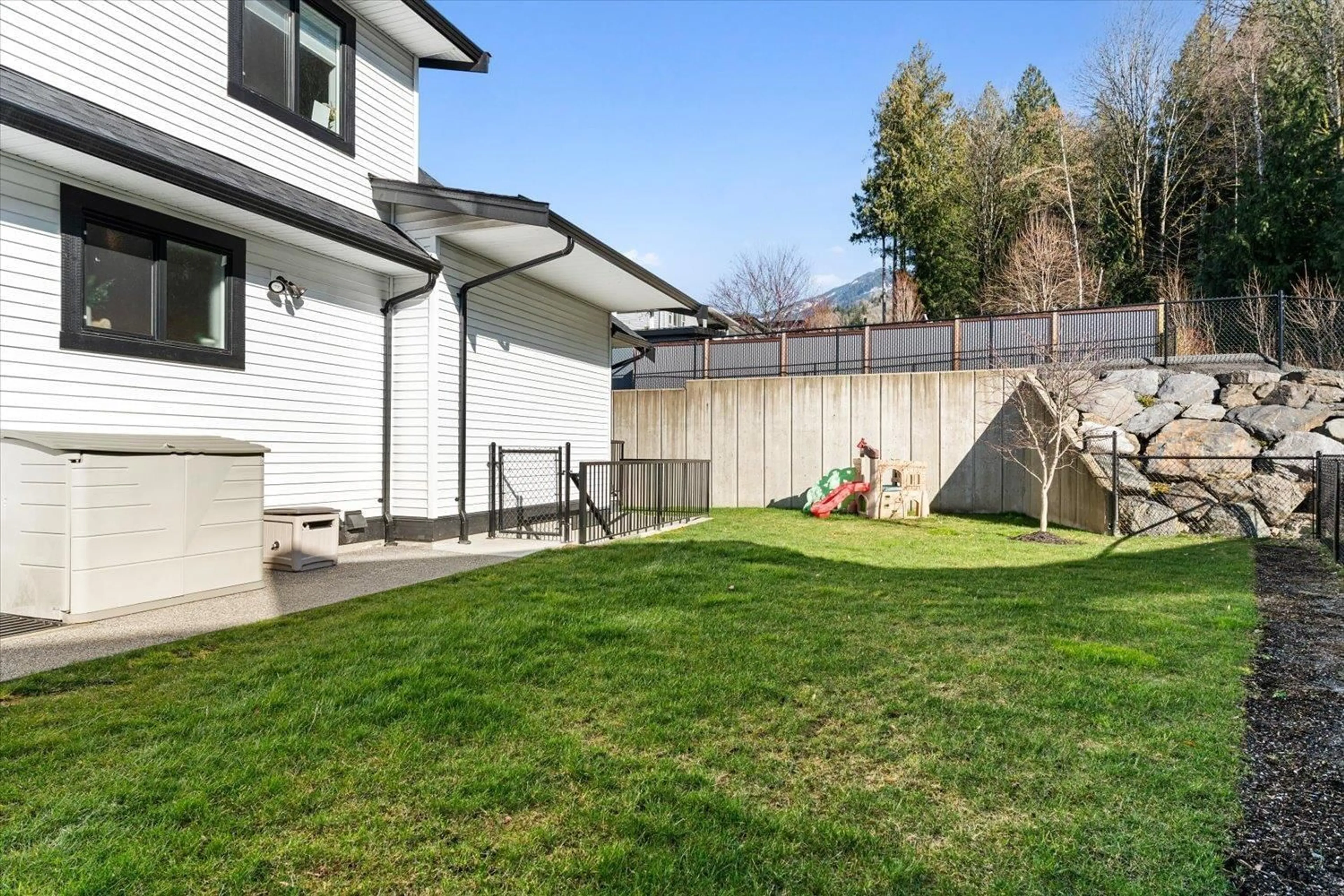 Patio, mountain view for 50952 SOPHIE CRESCENT, Chilliwack British Columbia V4Z0C1