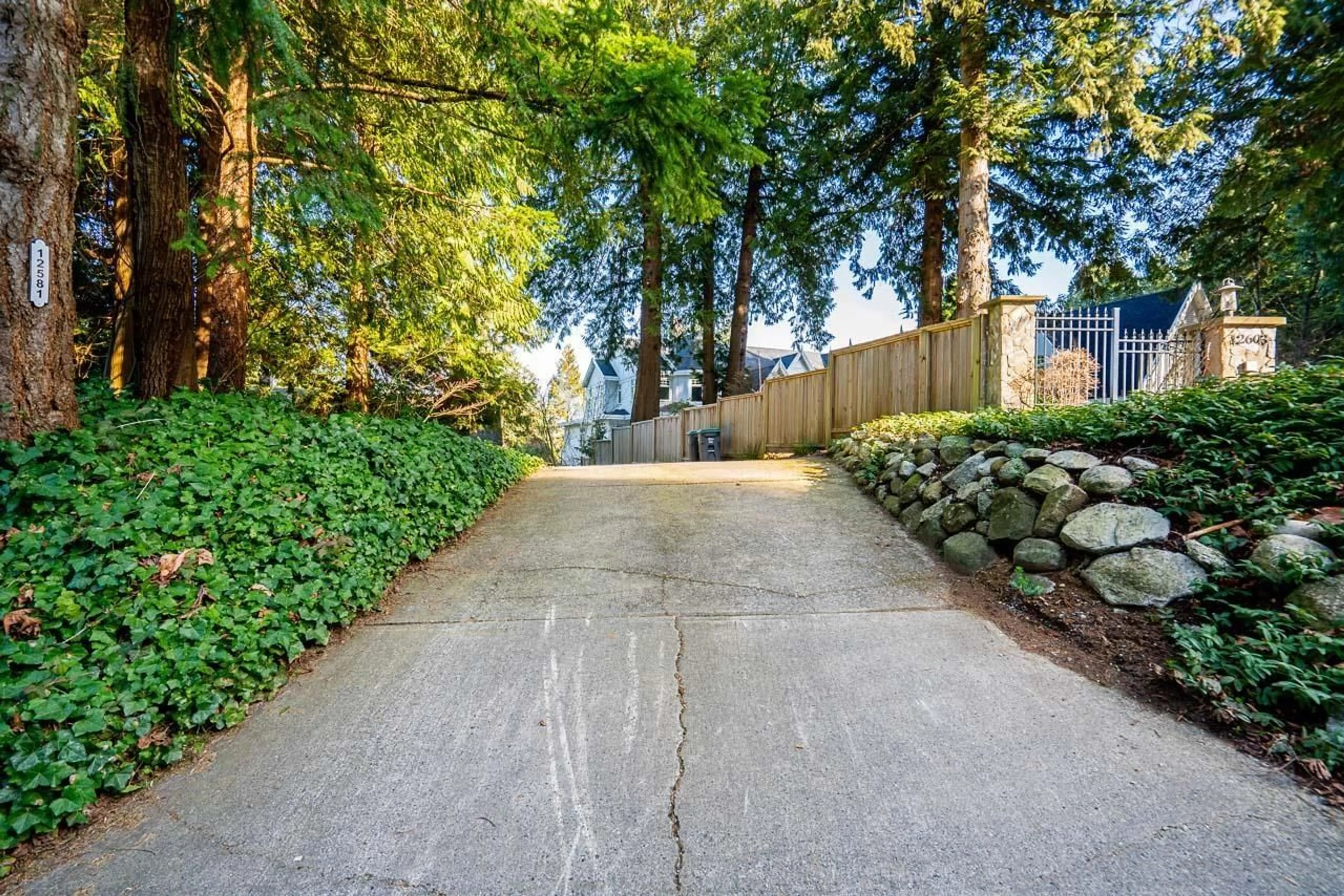 Patio, street for 12581 CRESCENT ROAD, Surrey British Columbia V4A2V4